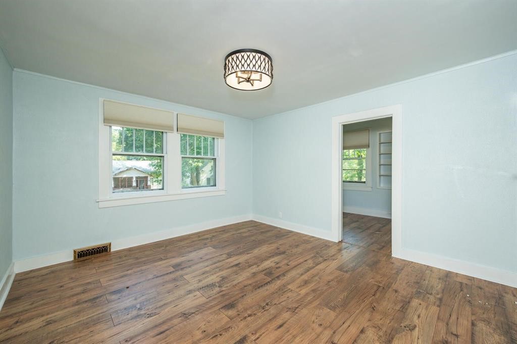 822 7th Street Property Photo 18
