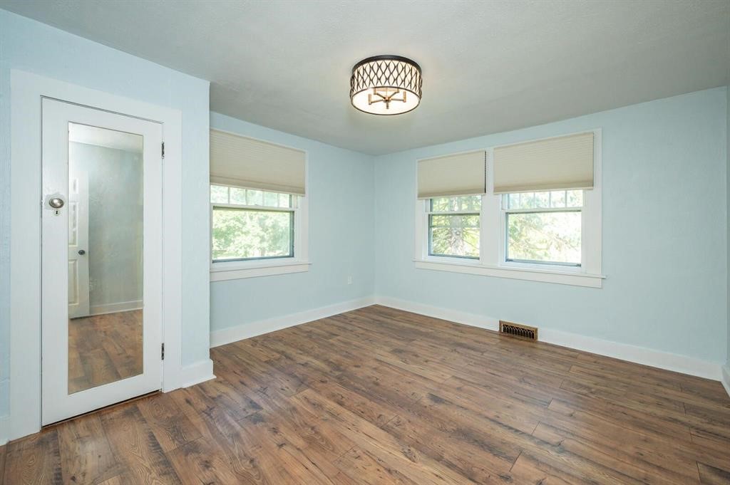 822 7th Street Property Photo 22