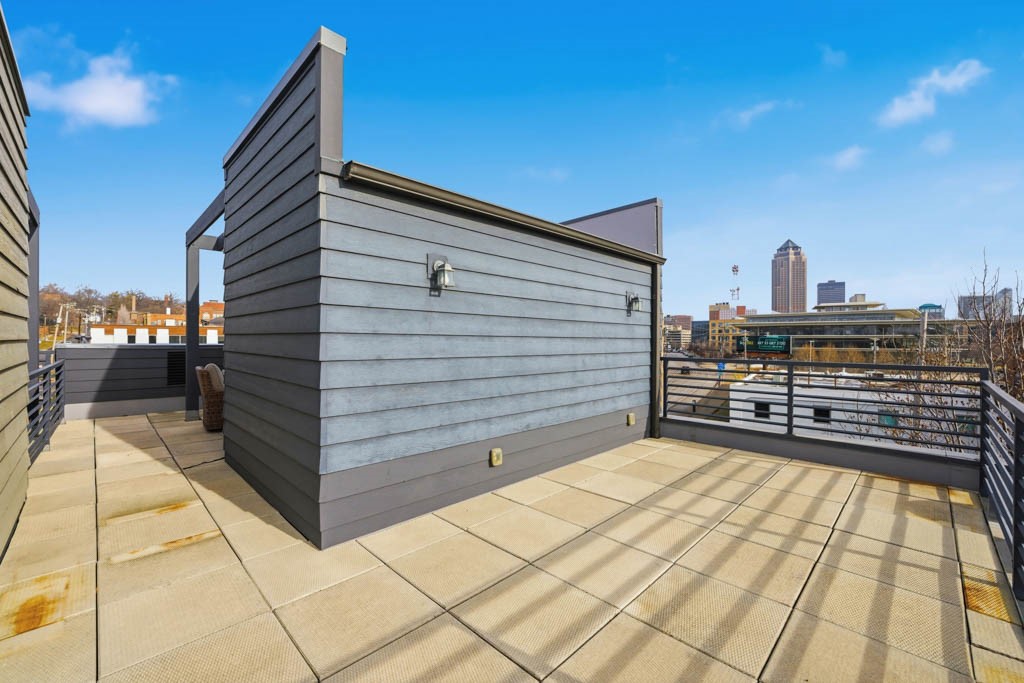 1604 Ingersoll Avenue Property Photo 19