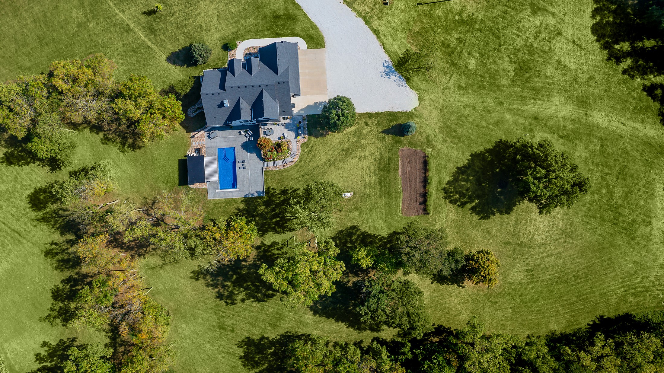 1878 158th Court Property Photo 6