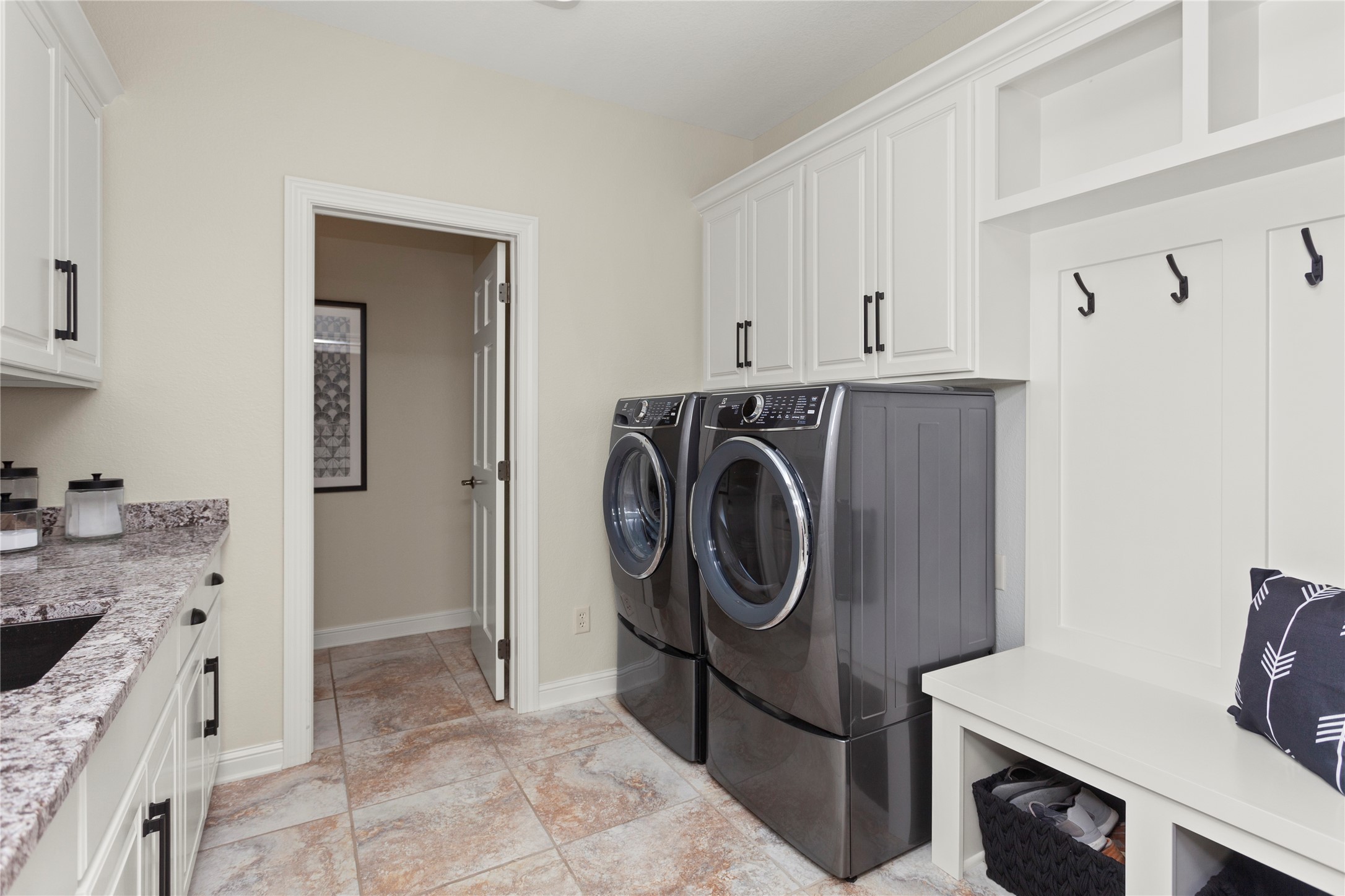 1878 158th Court Property Photo 16