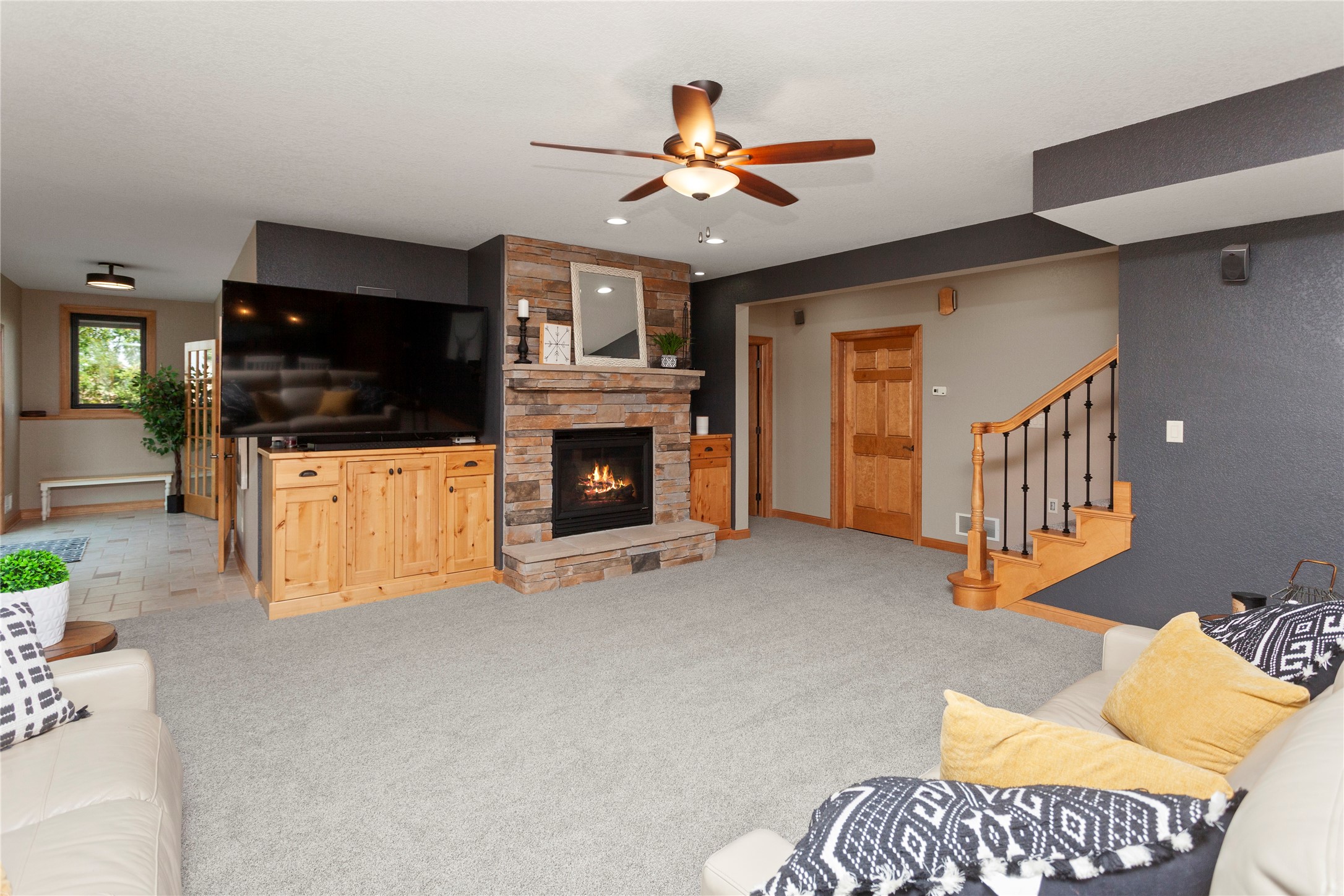 1878 158th Court Property Photo 26