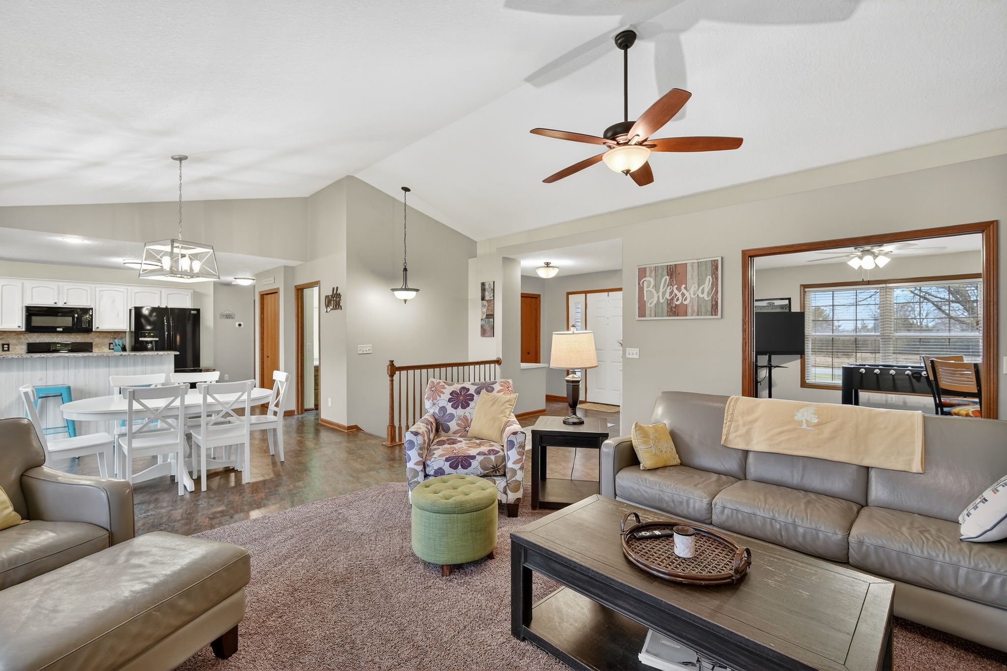 5310 Chimra Road Property Photo 4