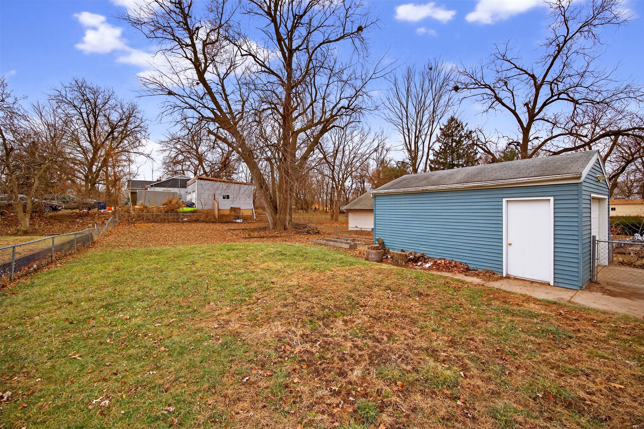 5606 Ovid Avenue Property Photo 21