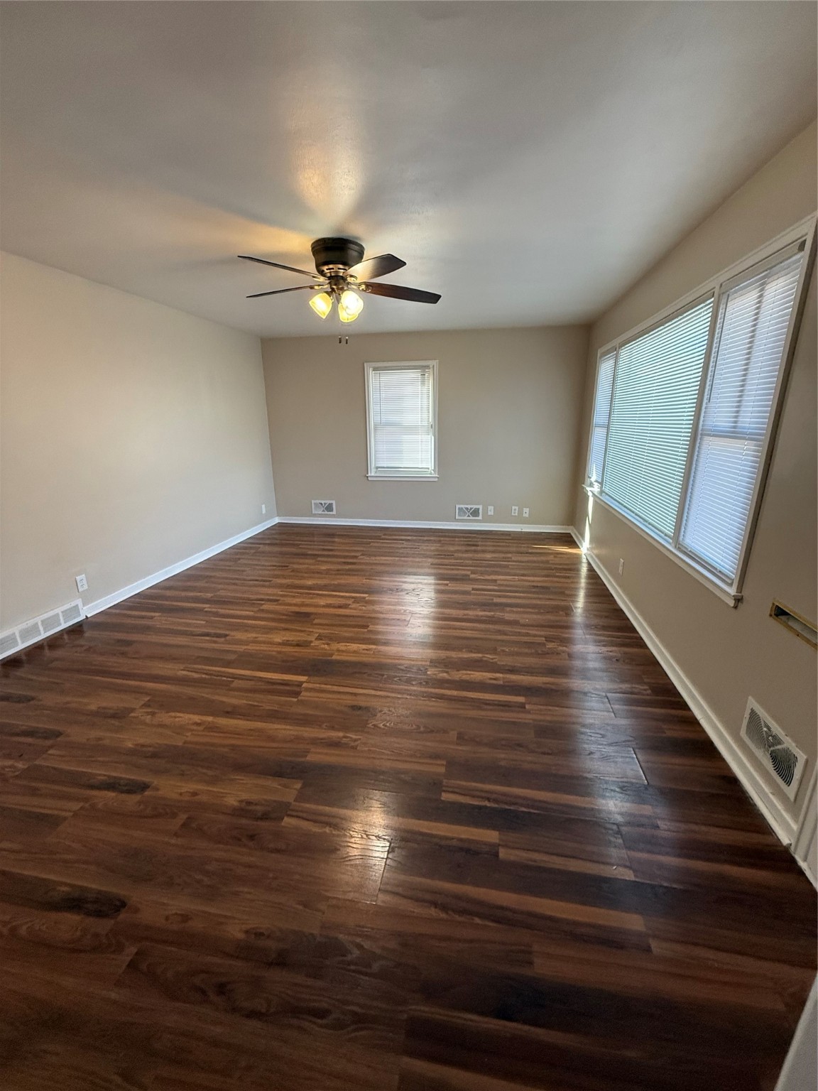 1723 3rd Avenue S Property Photo 2