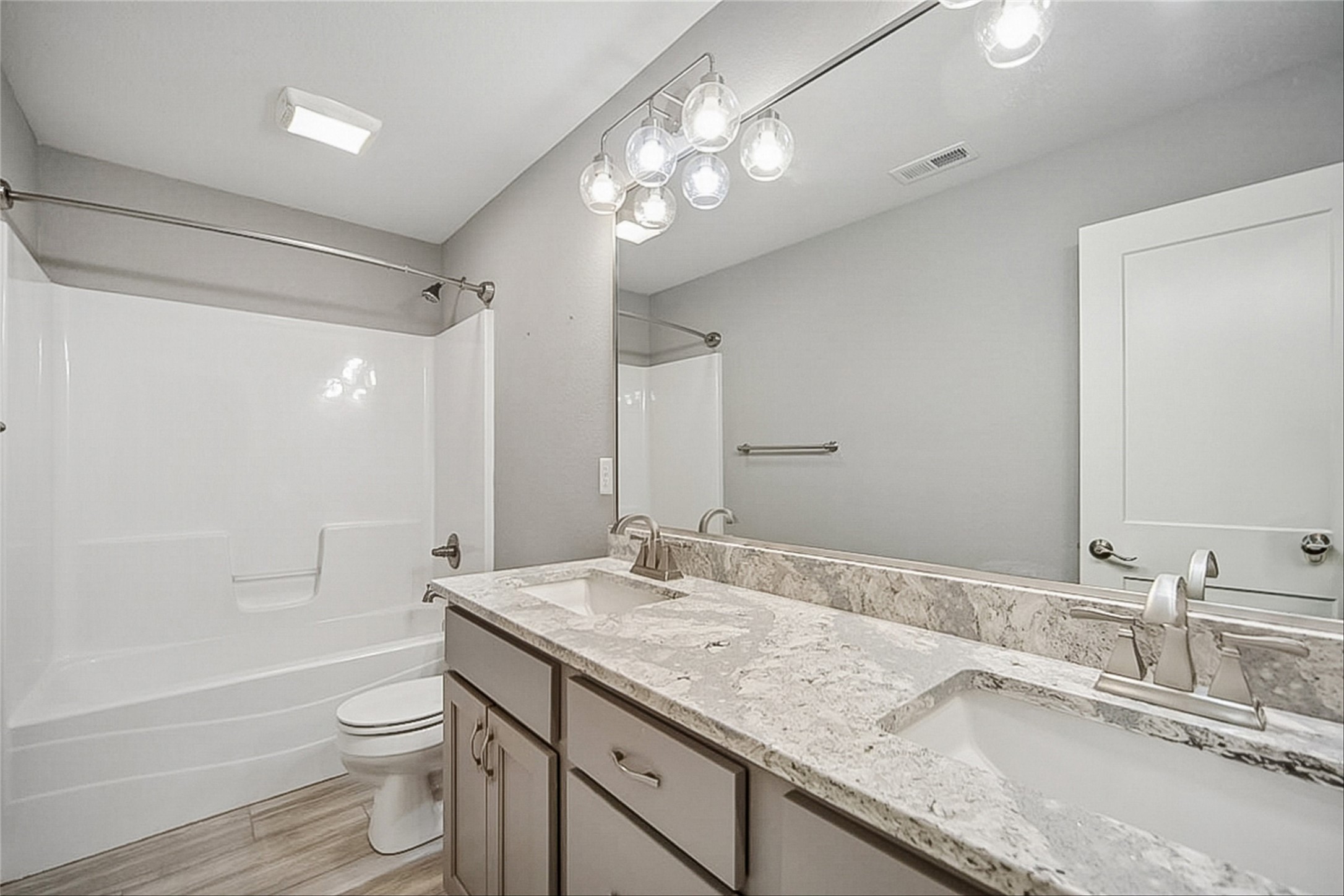 17914 N Avenue Property Photo 22