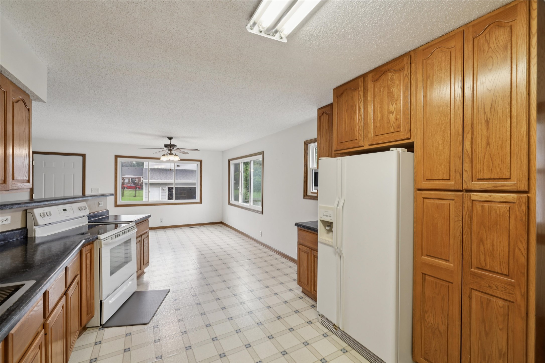 1616 Southlawn Drive Property Photo 14