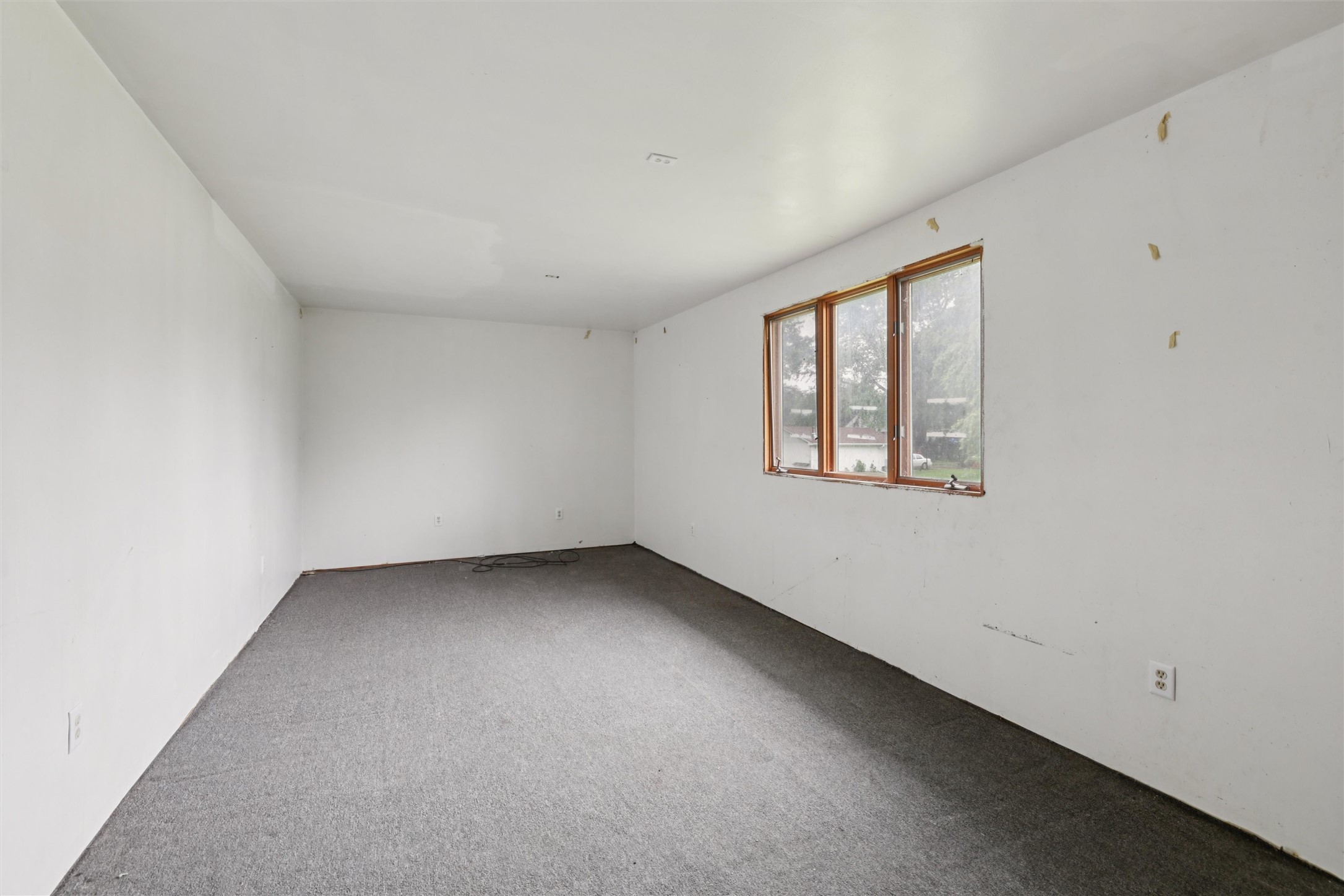 1616 Southlawn Drive Property Photo 24