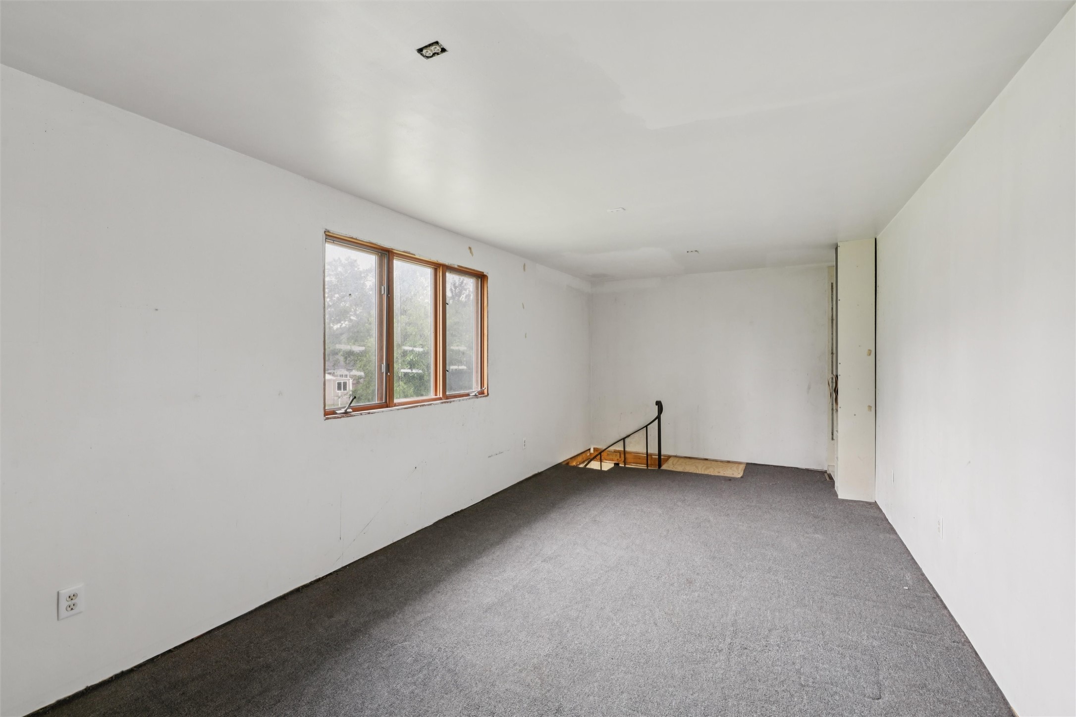 1616 Southlawn Drive Property Photo 25