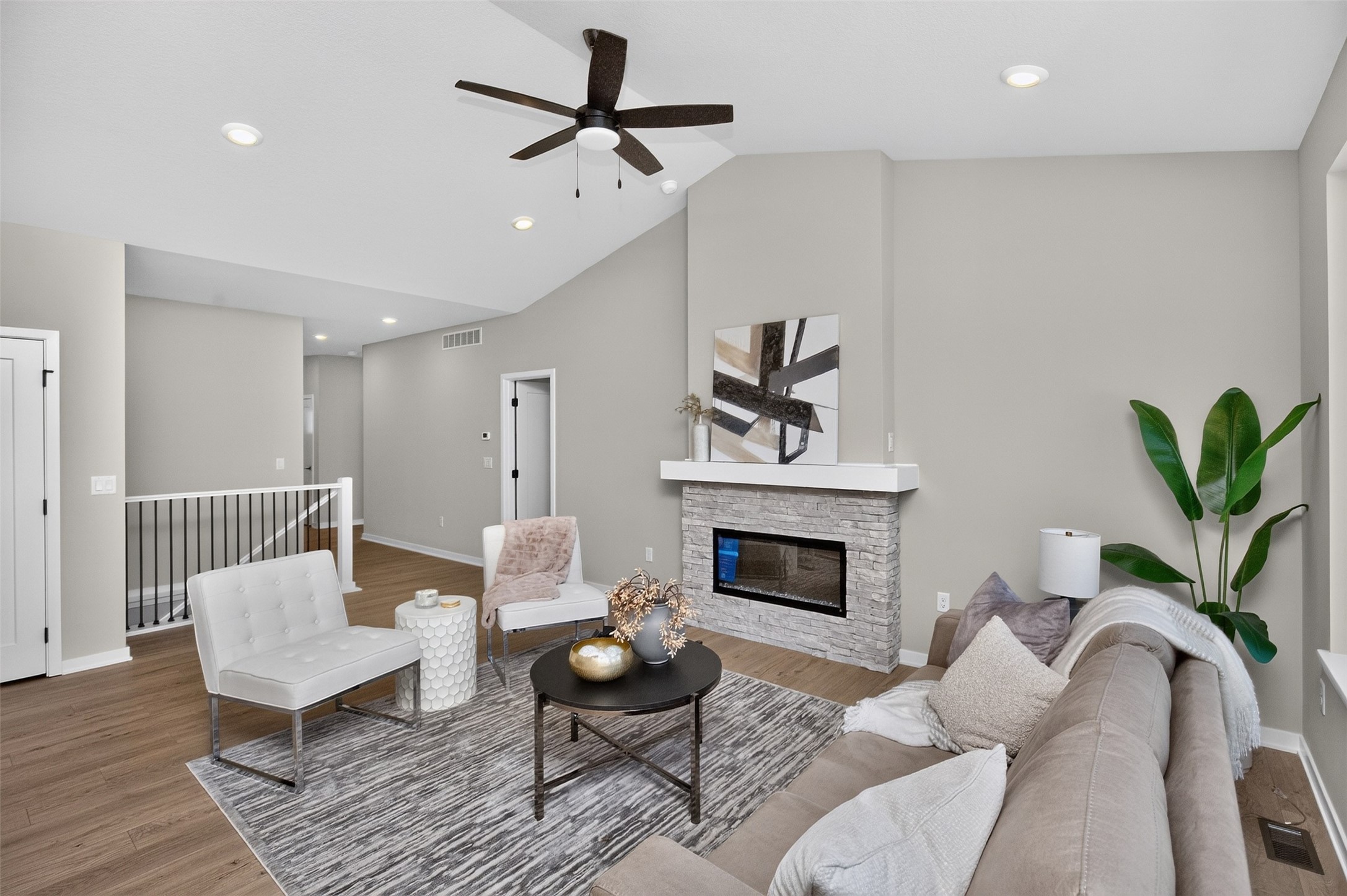505 Walker Street Property Photo 14
