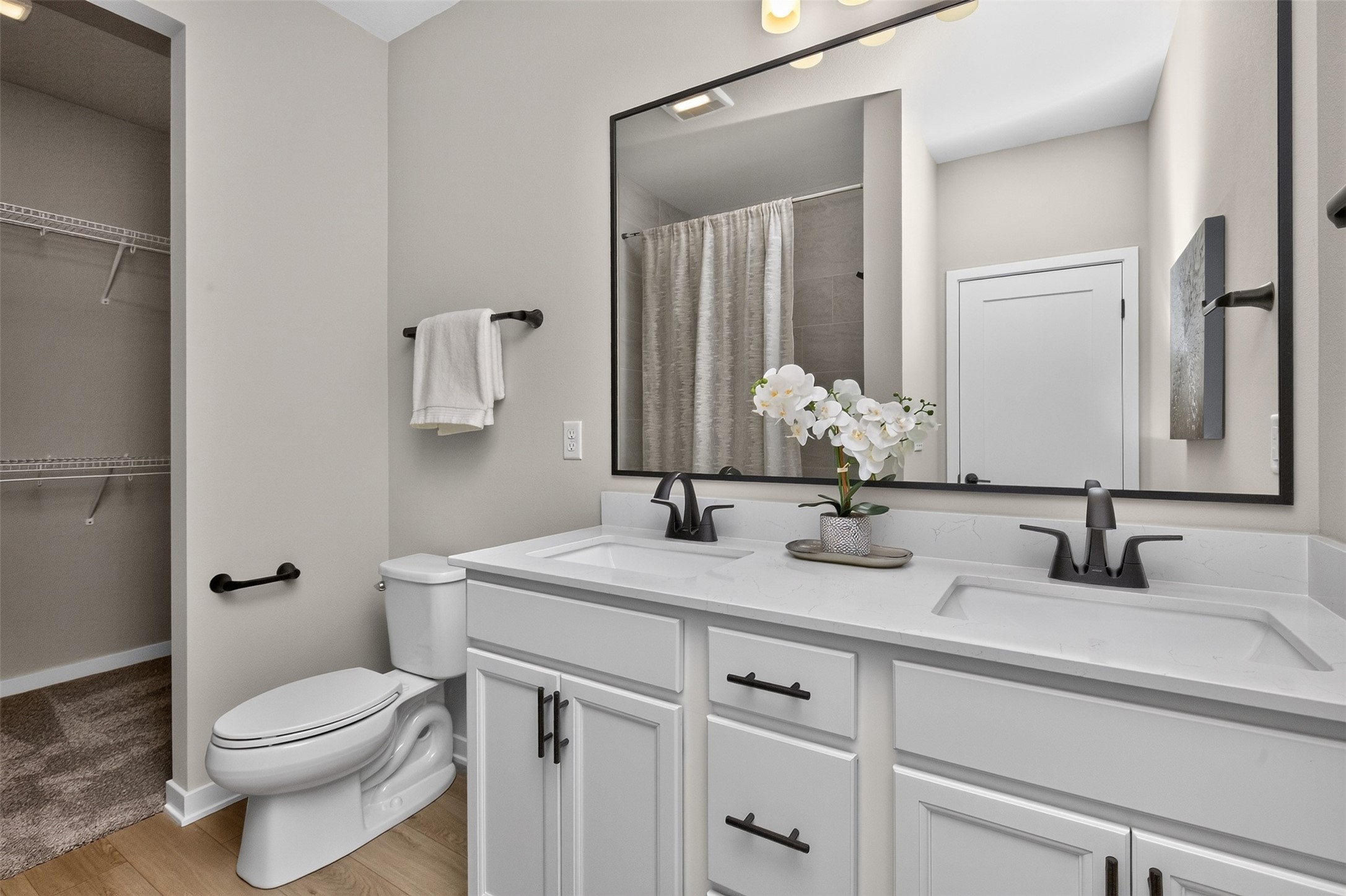 505 Walker Street Property Photo 26
