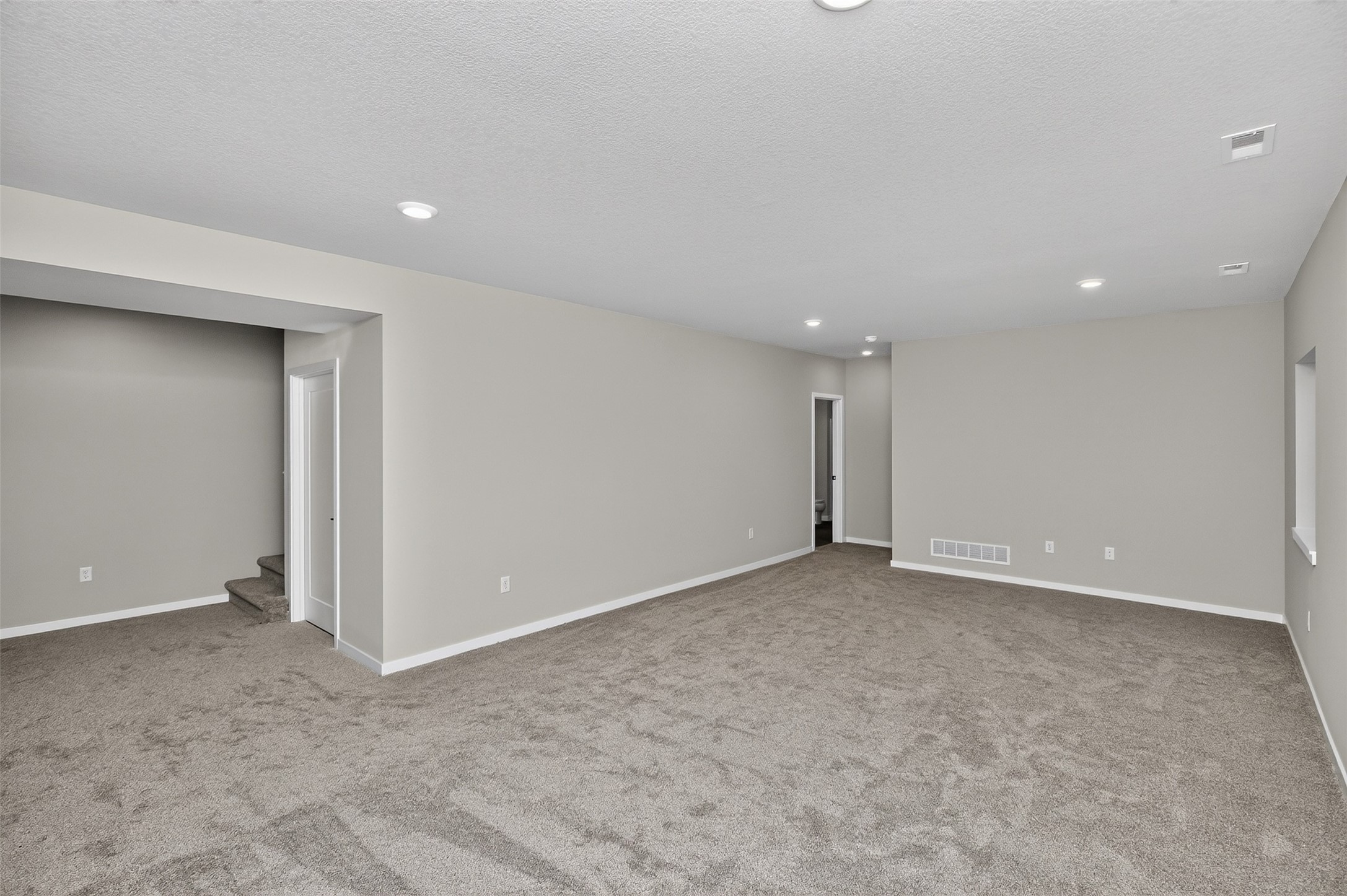 505 Walker Street Property Photo 30