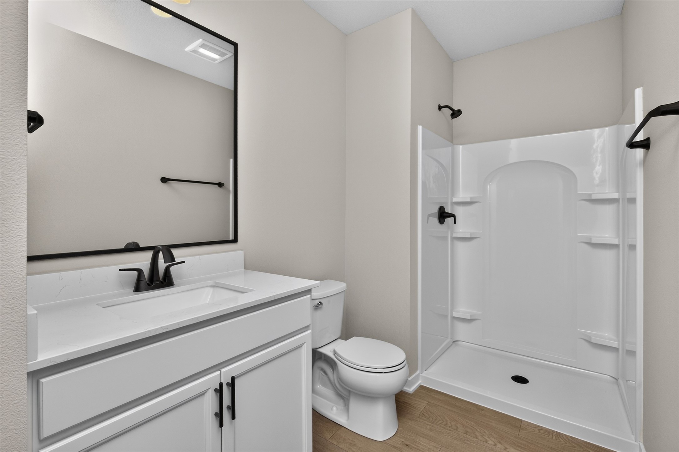 505 Walker Street Property Photo 32