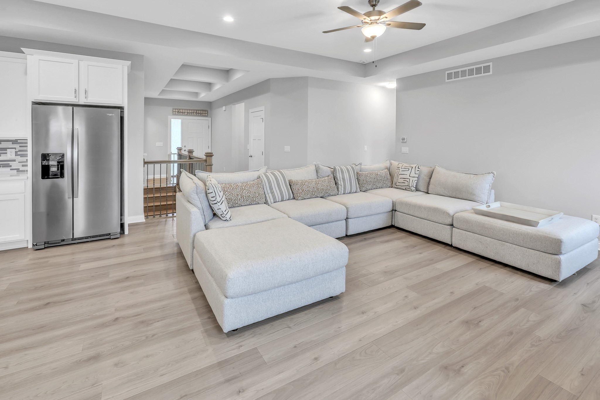1800 Lakeview Drive Property Photo 6