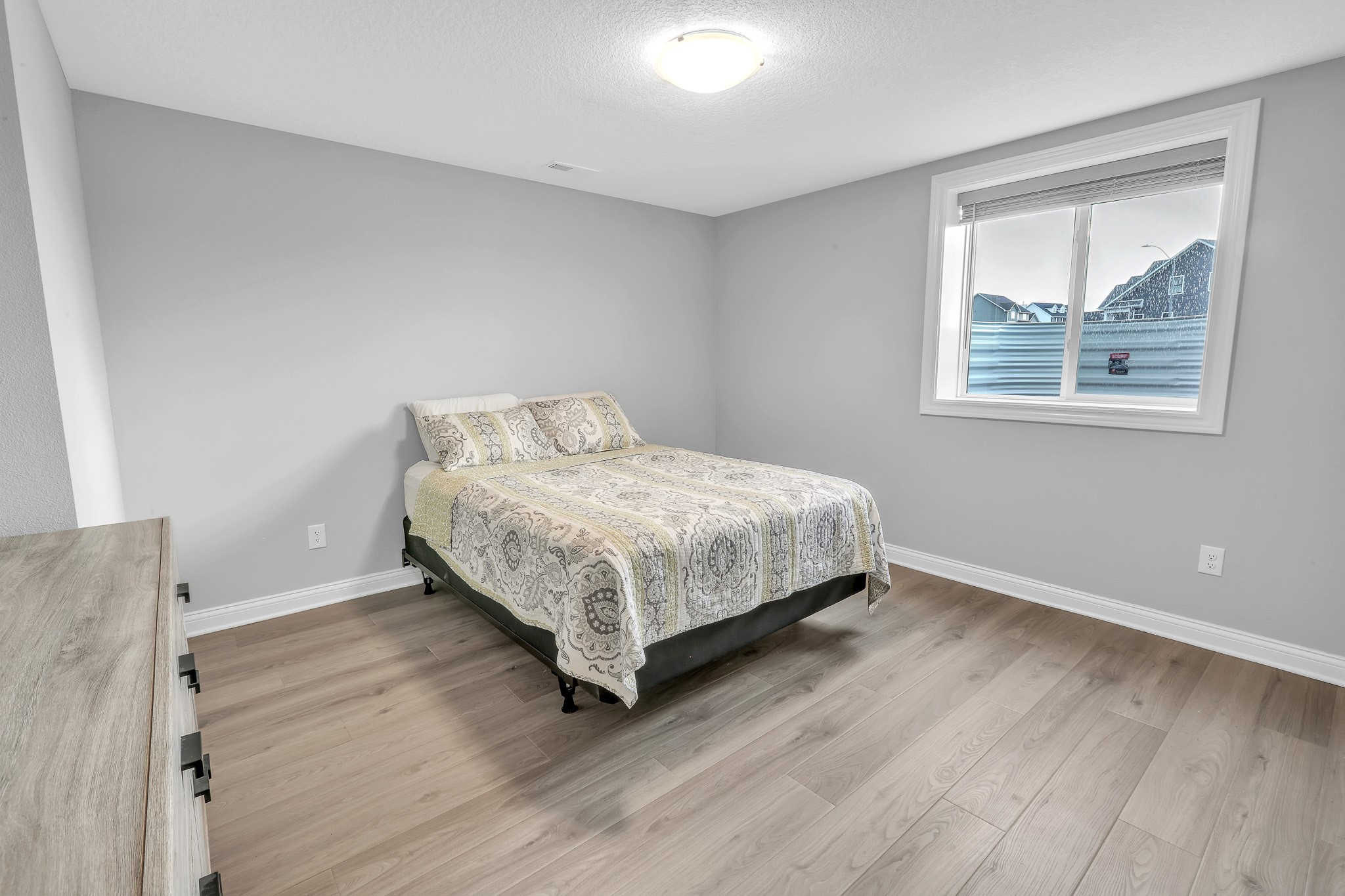 1800 Lakeview Drive Property Photo 24