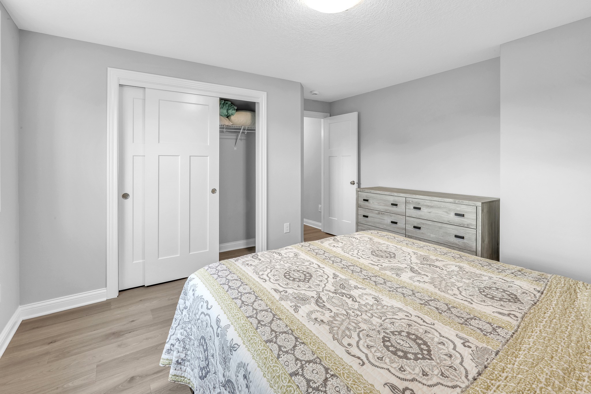 1800 Lakeview Drive Property Photo 25