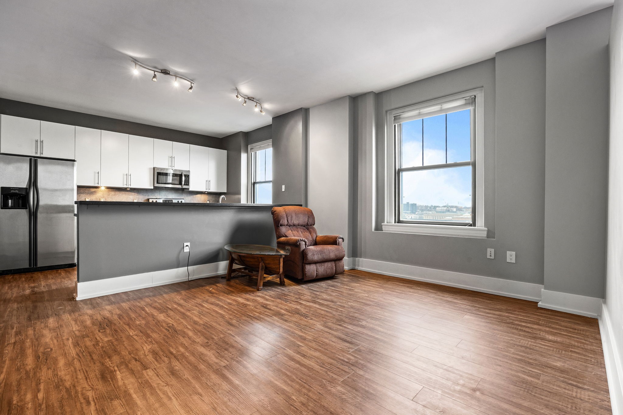 400 Walnut Street 903 Property Photo 11