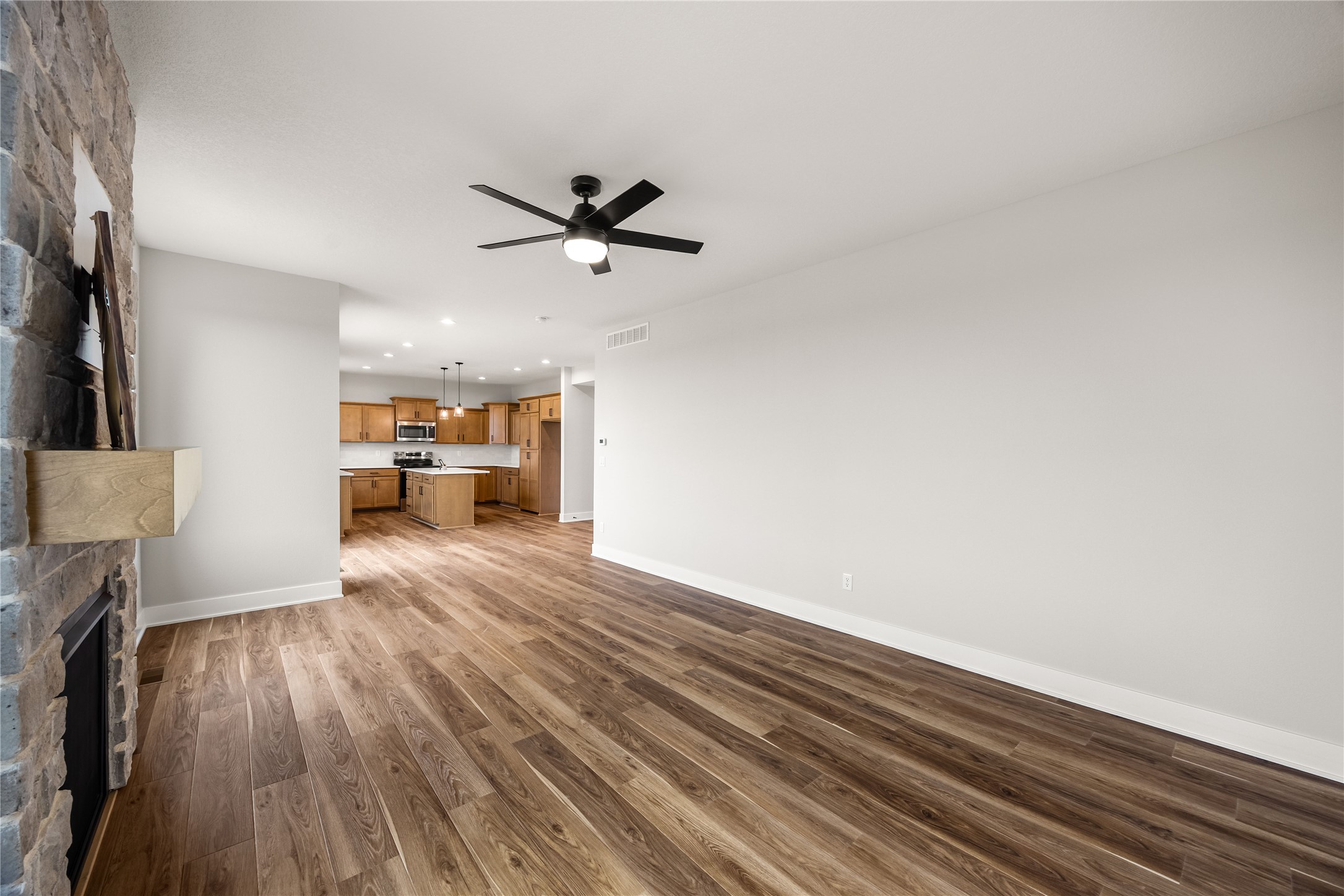 657 34th Street Se Property Photo 14