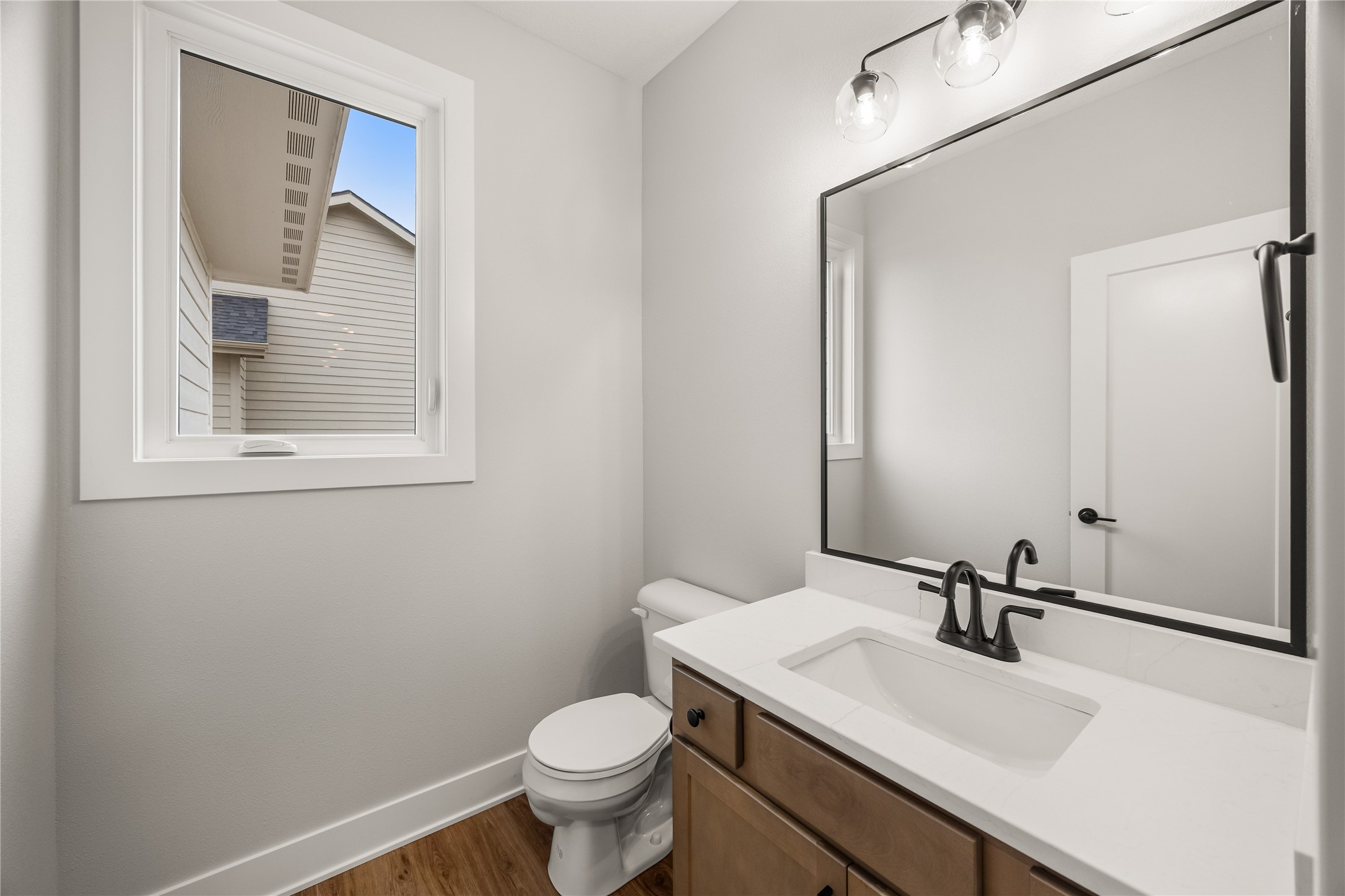 657 34th Street Se Property Photo 16