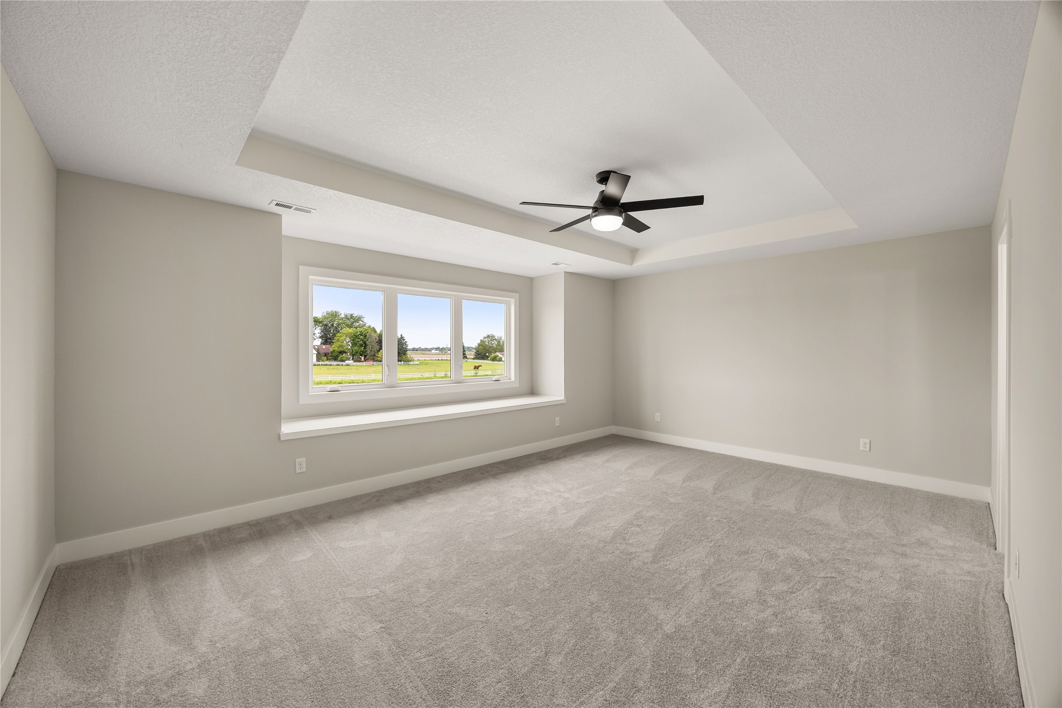657 34th Street Se Property Photo 17