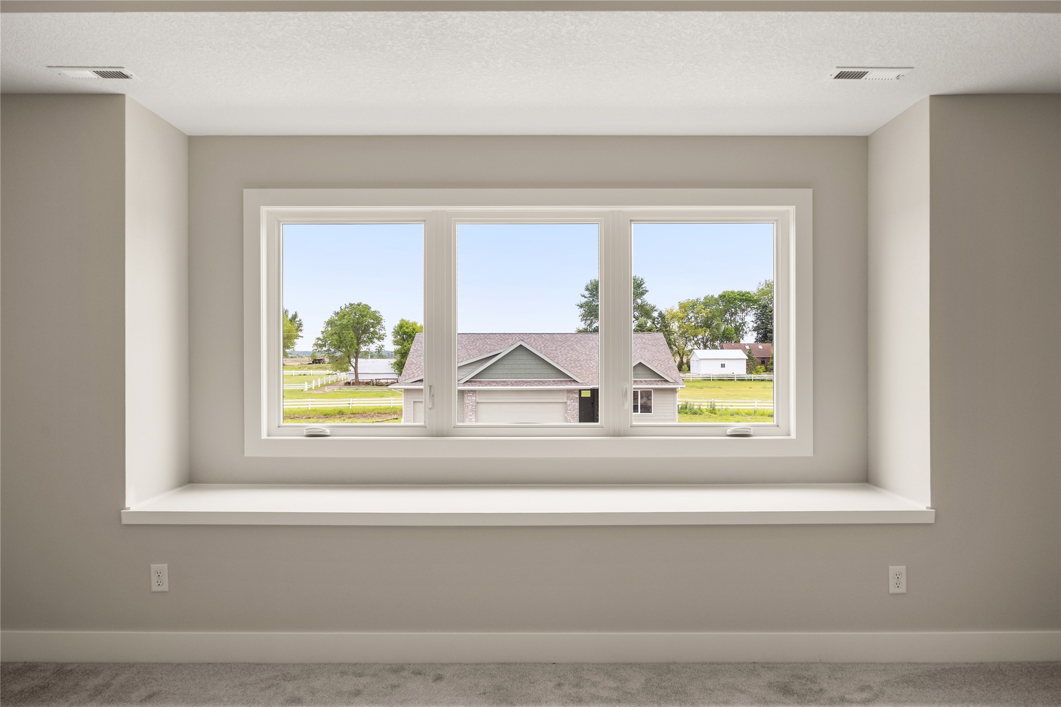 657 34th Street Se Property Photo 18