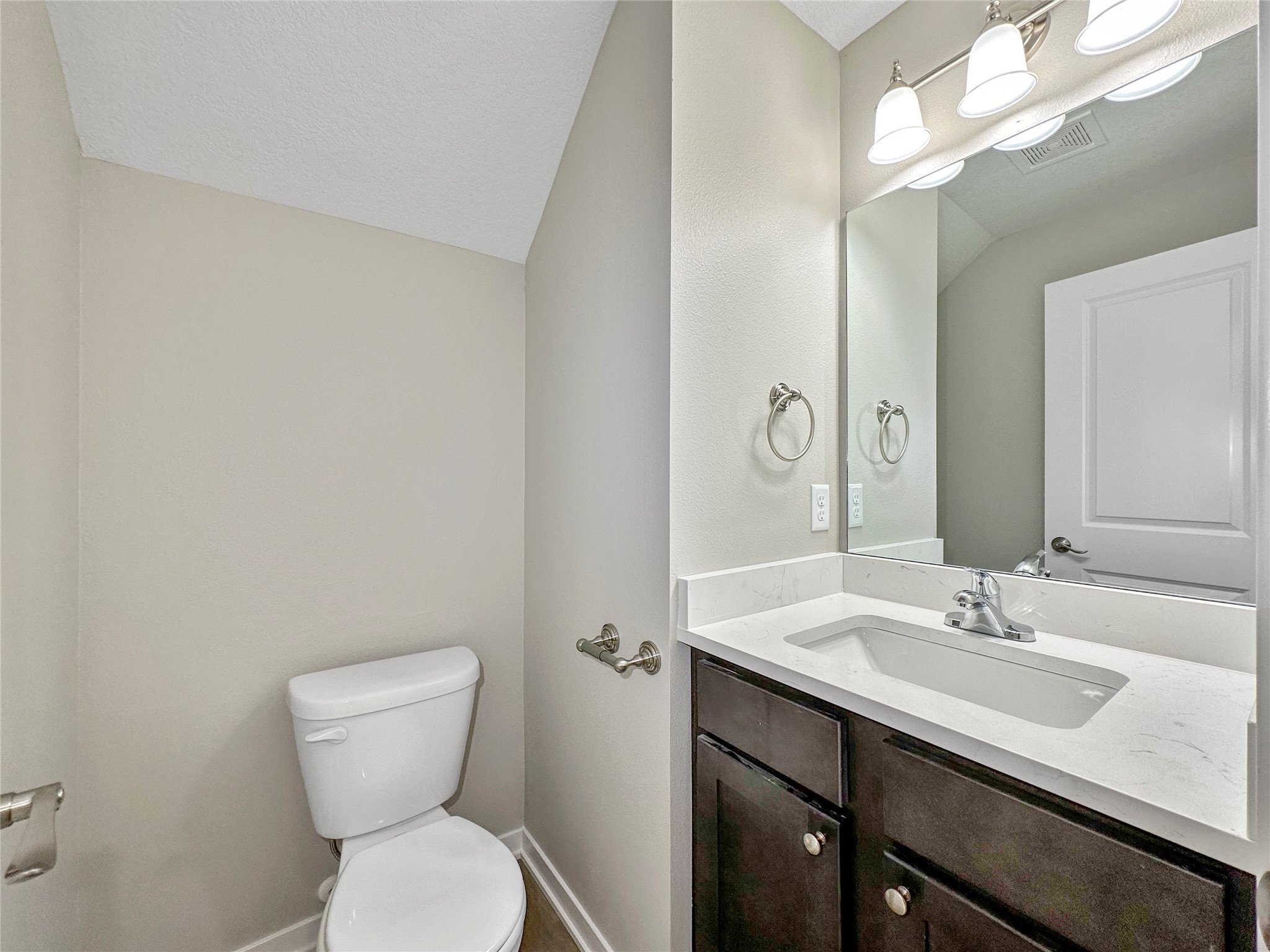 7000 Lake Ridge Avenue 3 Property Photo 10