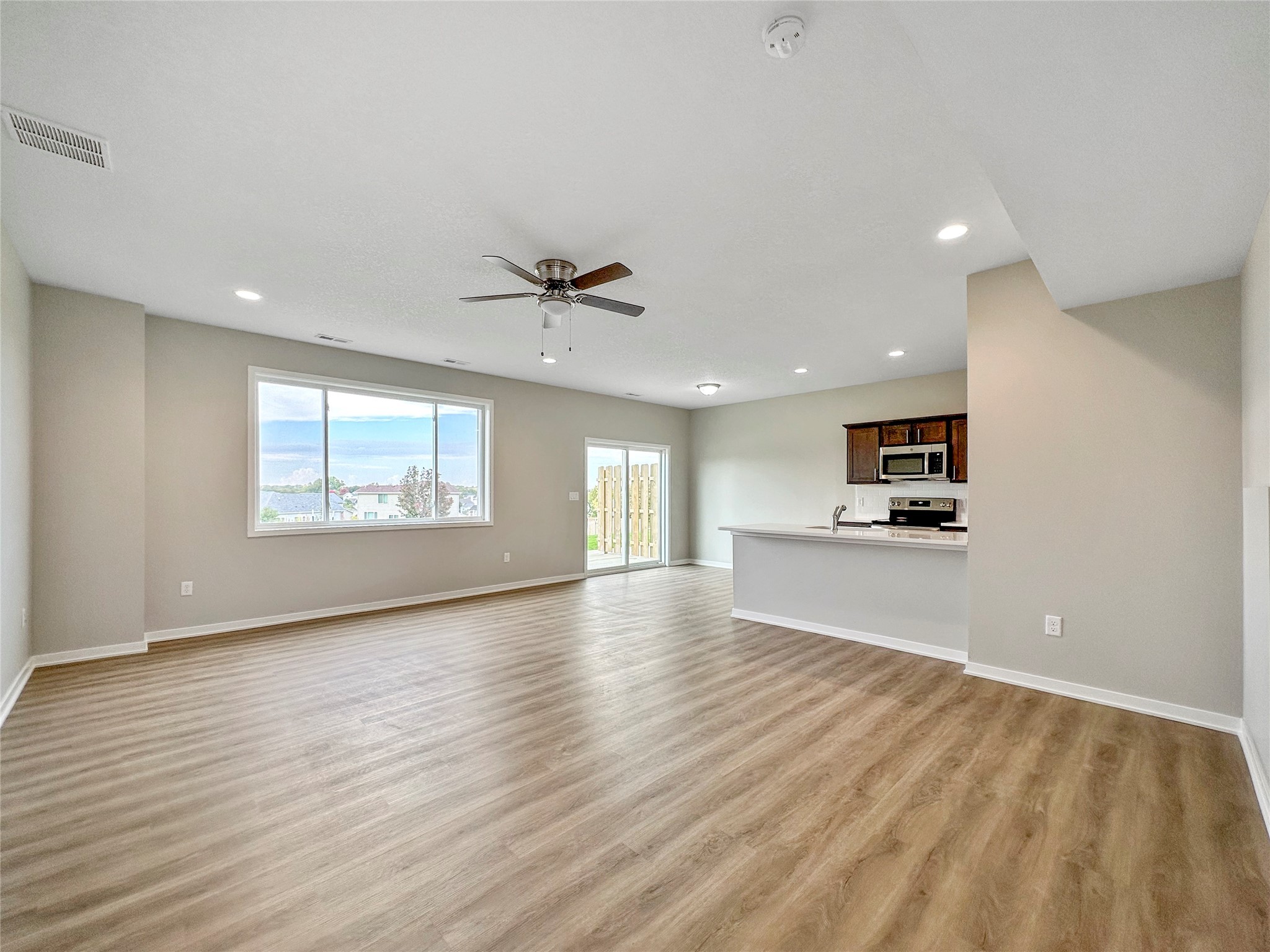 7000 Lake Ridge Avenue 3 Property Photo 11