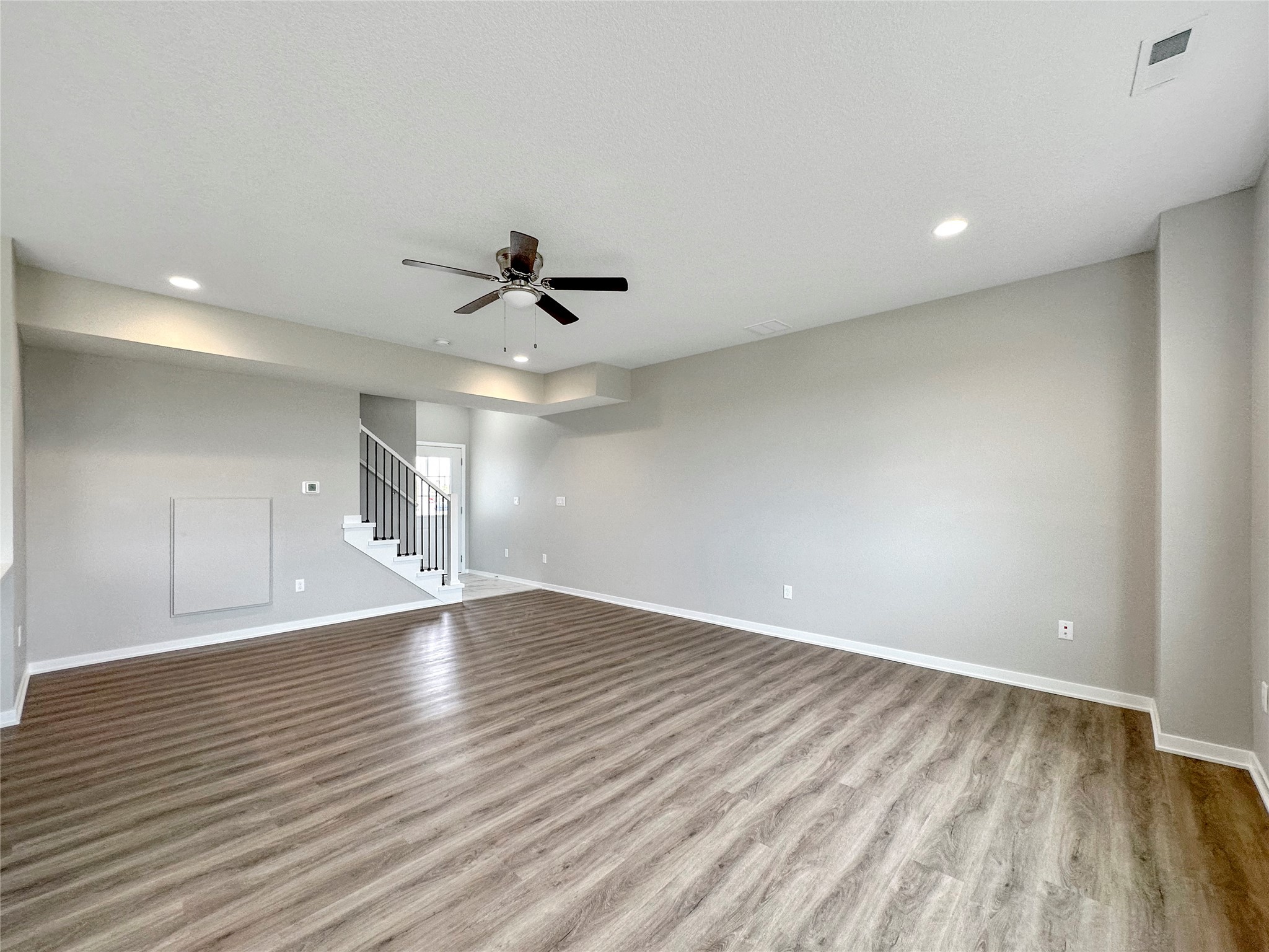7000 Lake Ridge Avenue 3 Property Photo 12