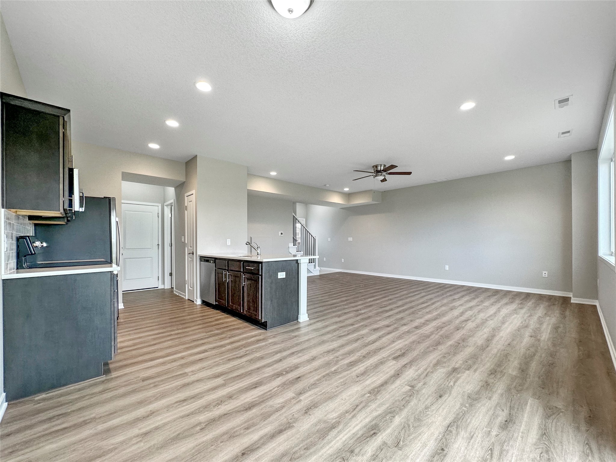 7000 Lake Ridge Avenue 3 Property Photo 13