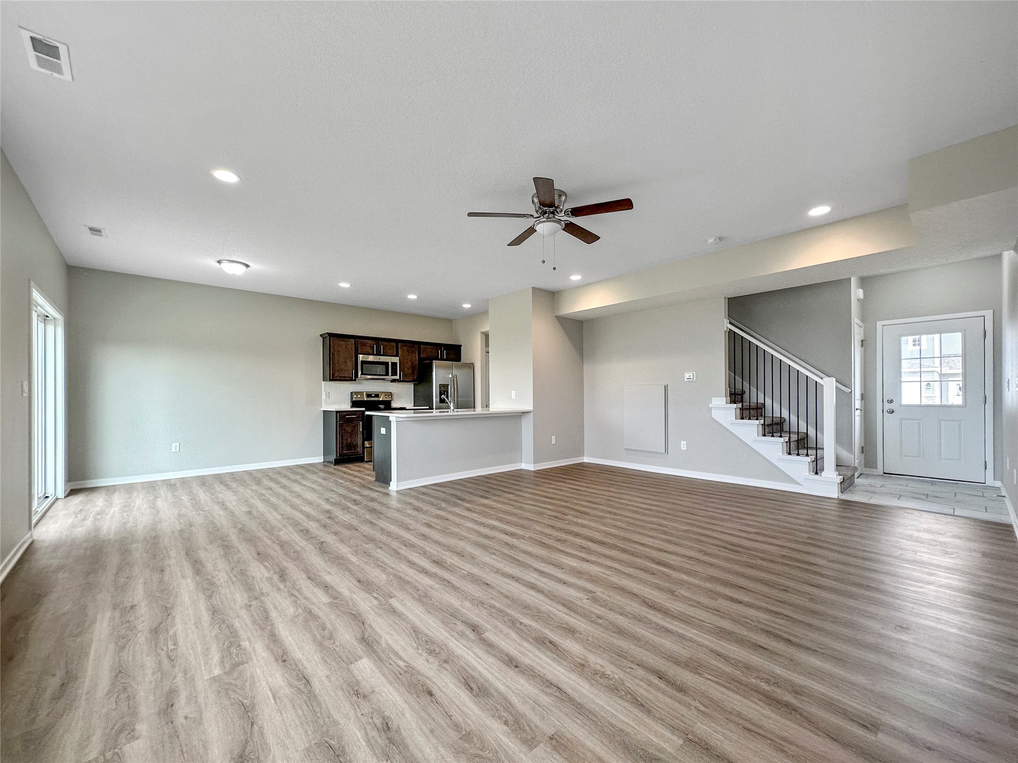 7000 Lake Ridge Avenue 3 Property Photo 14