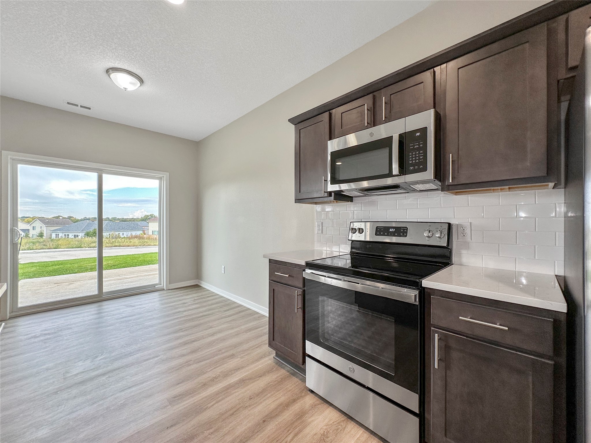 7000 Lake Ridge Avenue 3 Property Photo 16