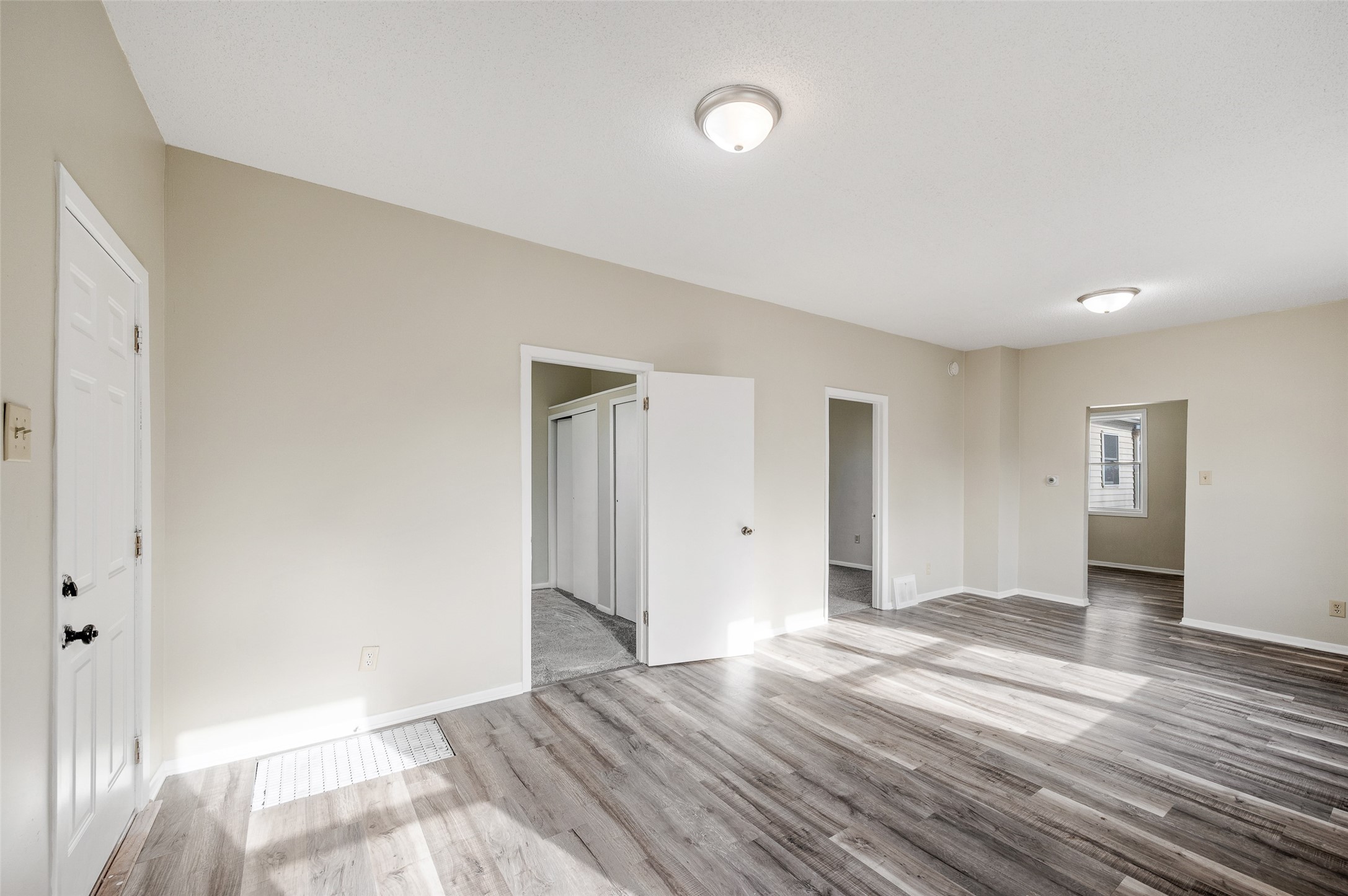 3311 2nd Avenue Property Photo 9