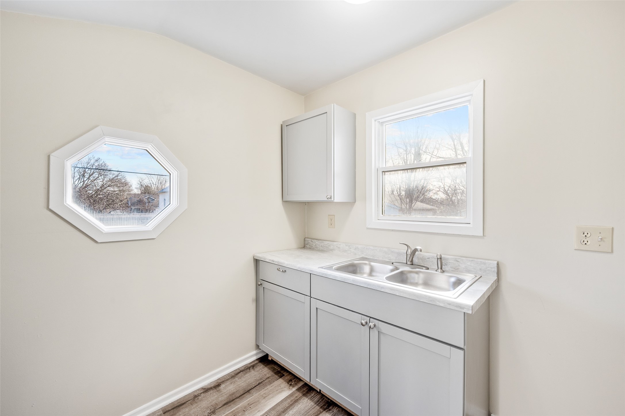 3311 2nd Avenue Property Photo 17