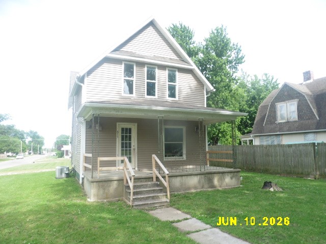 815 N Main Street Property Photo 1