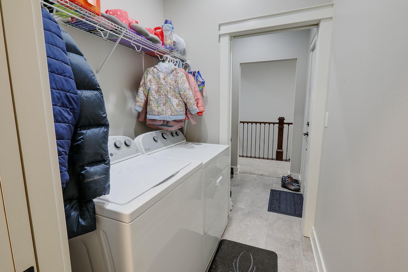 1818 Lakeview Drive Property Photo 8