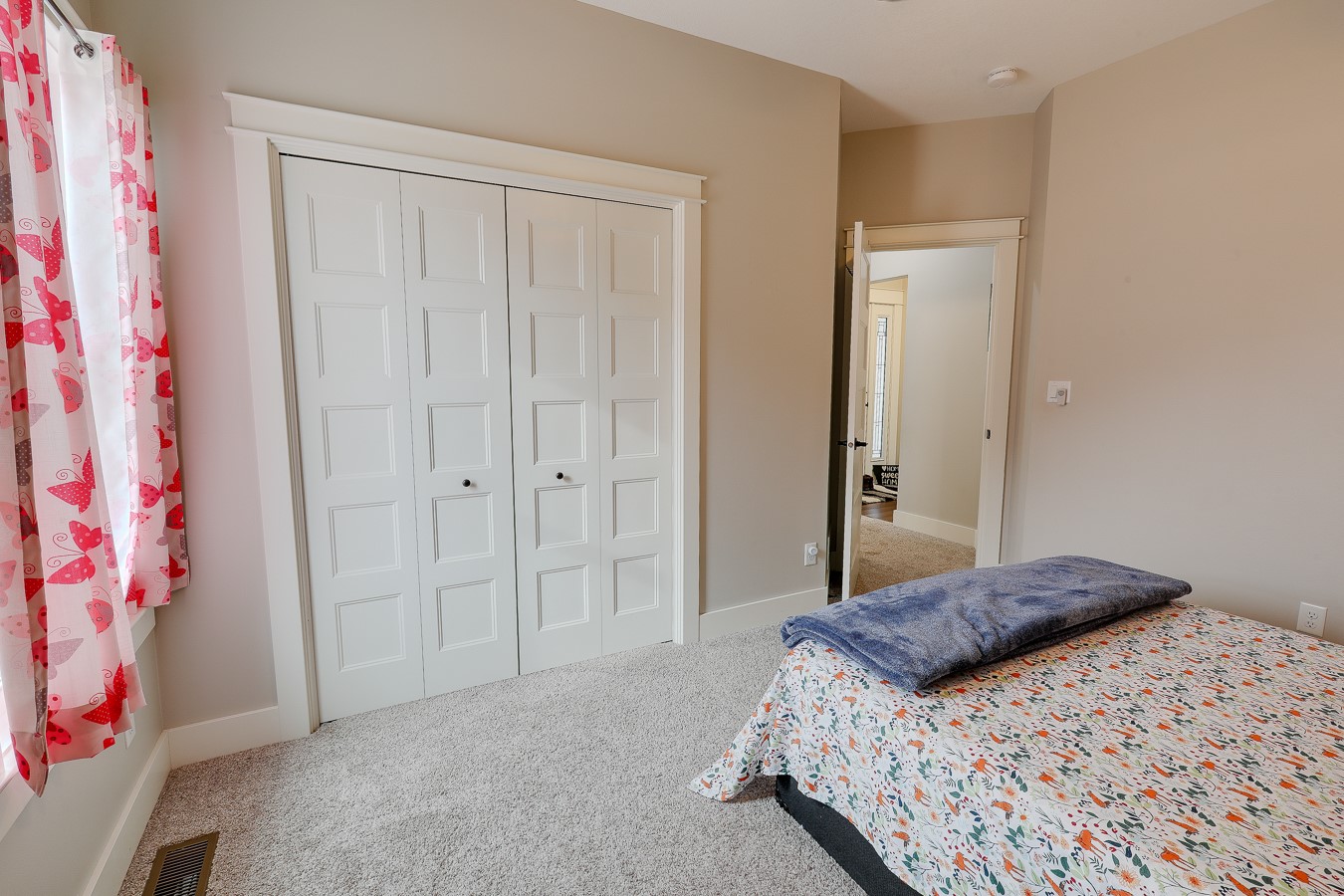 1818 Lakeview Drive Property Photo 15