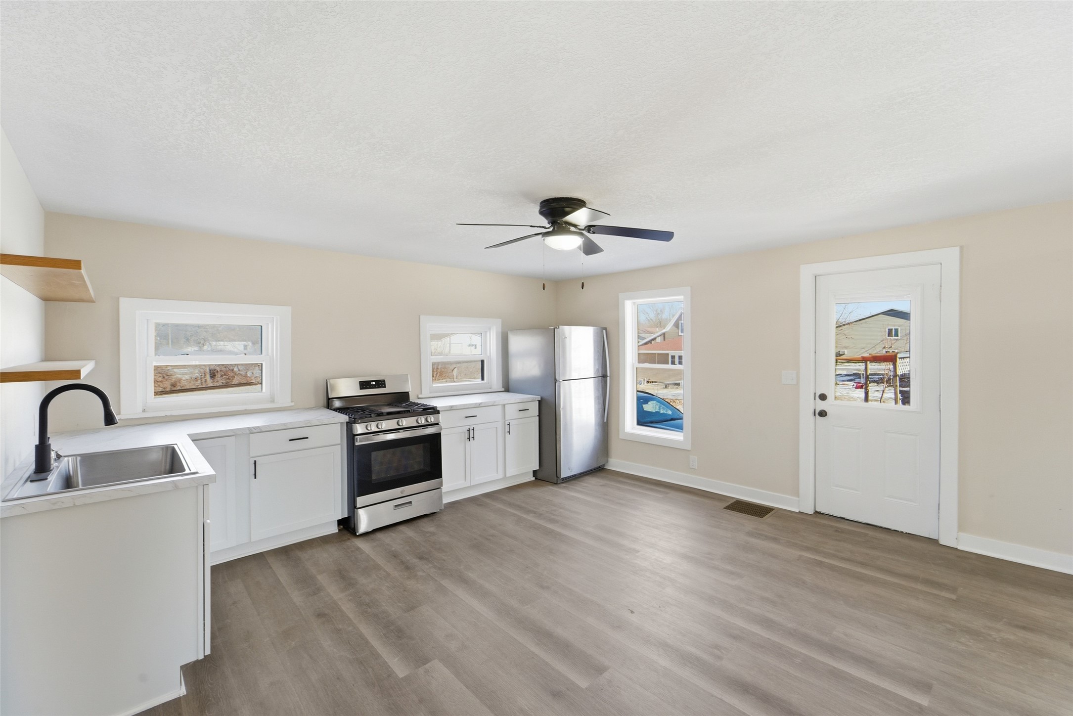 1116 1st Avenue W Property Photo 10