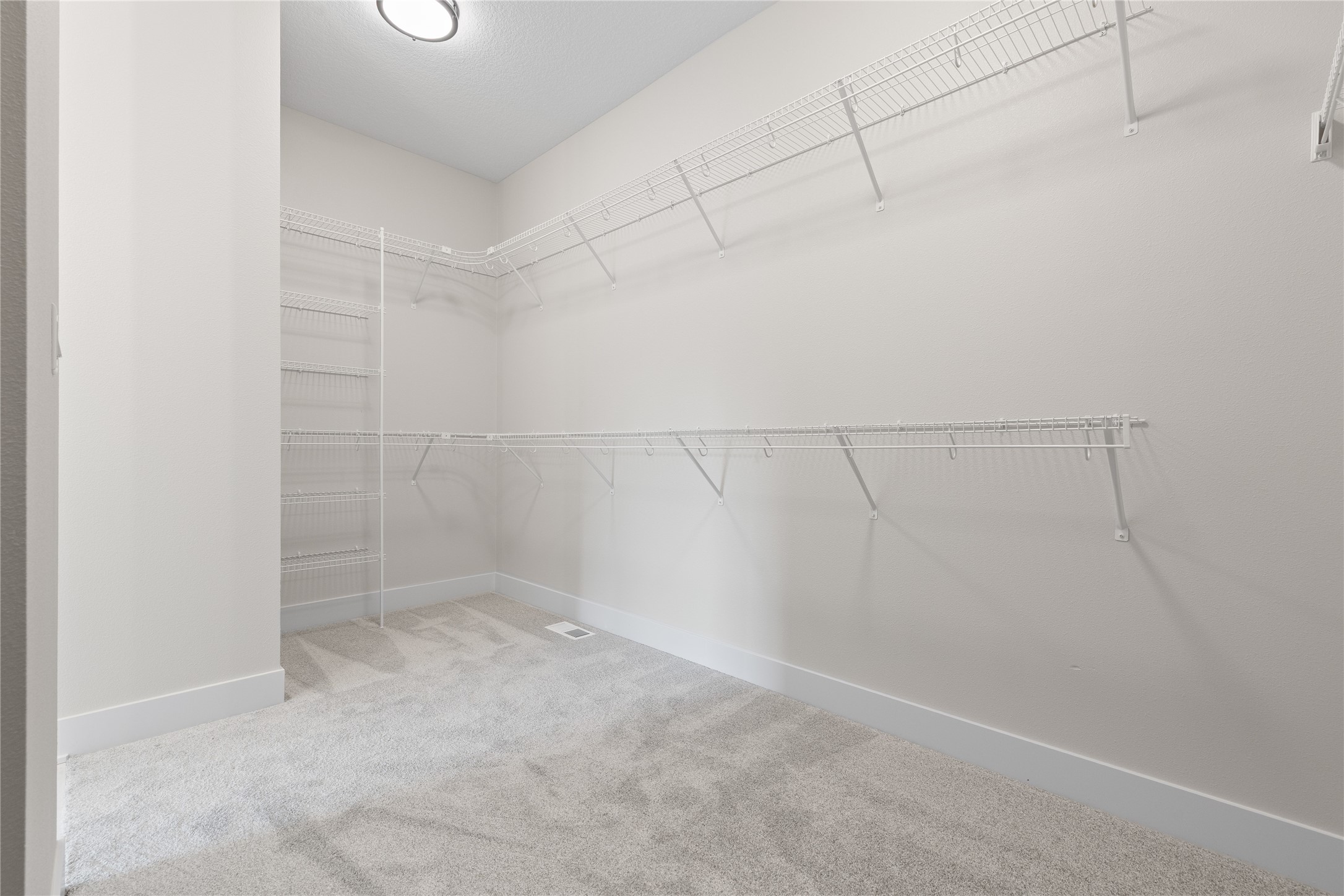 1355 Nw Brooks Drive Property Photo 24