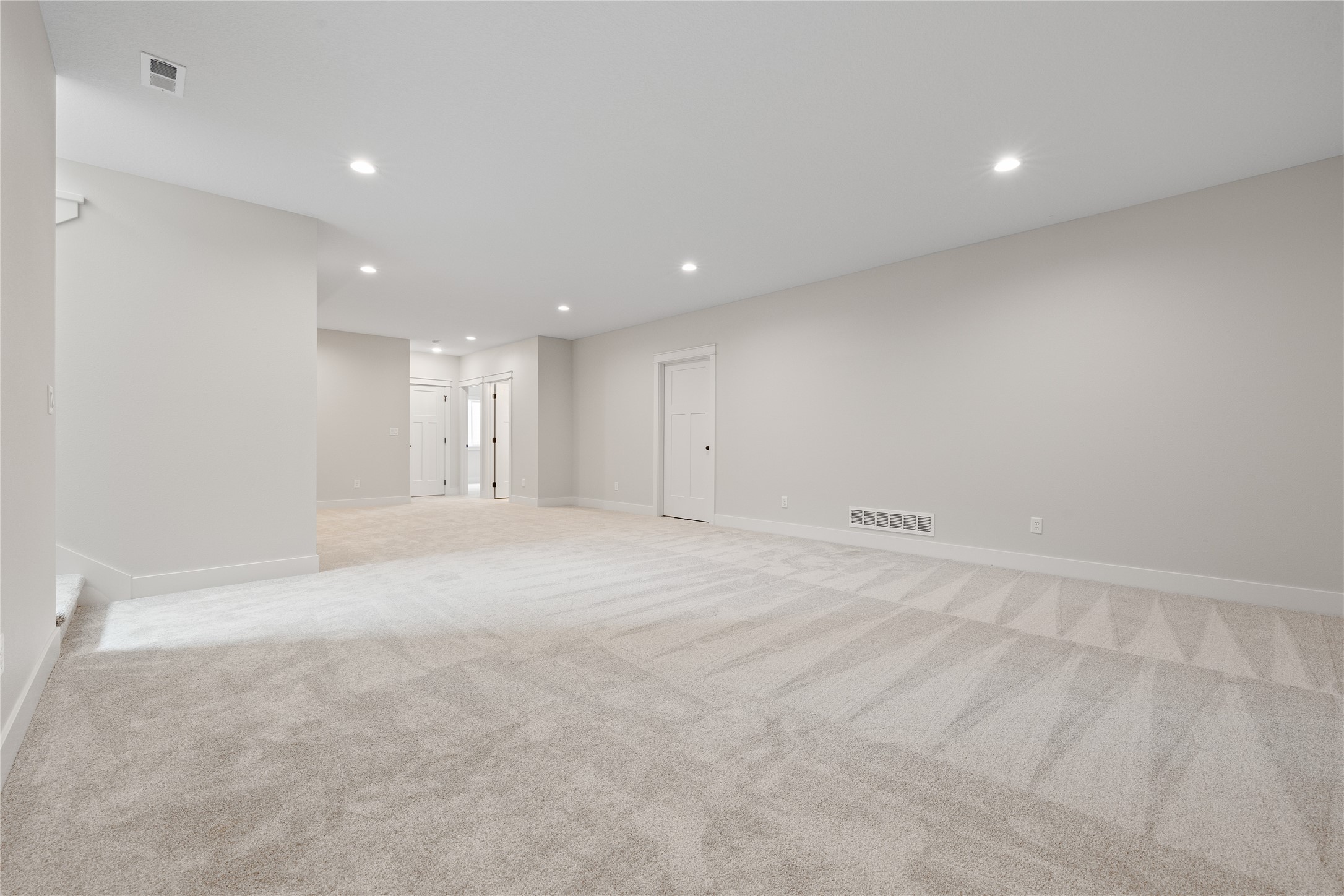 1355 Nw Brooks Drive Property Photo 29