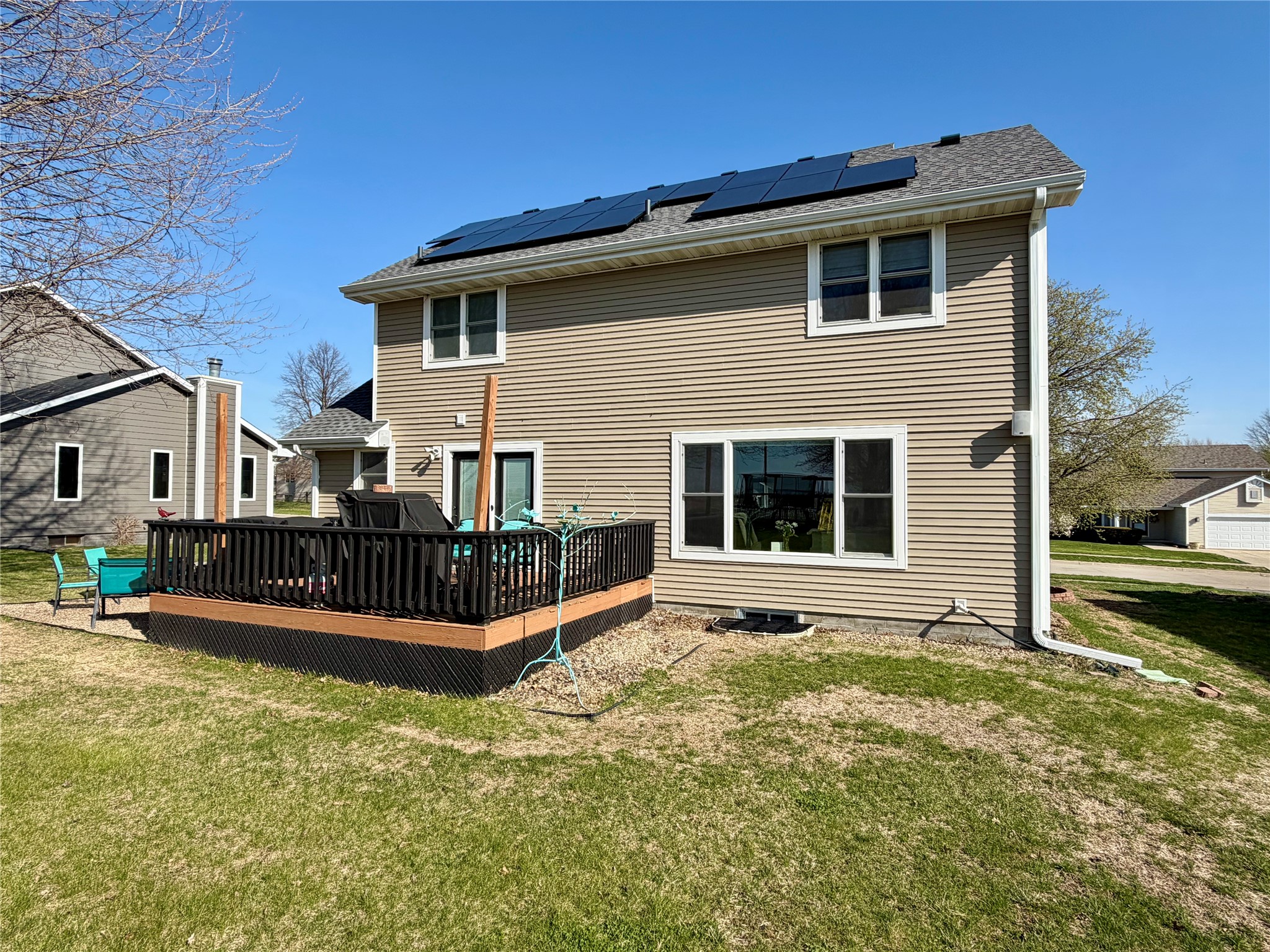 1609 S 12th Avenue E Property Photo 2
