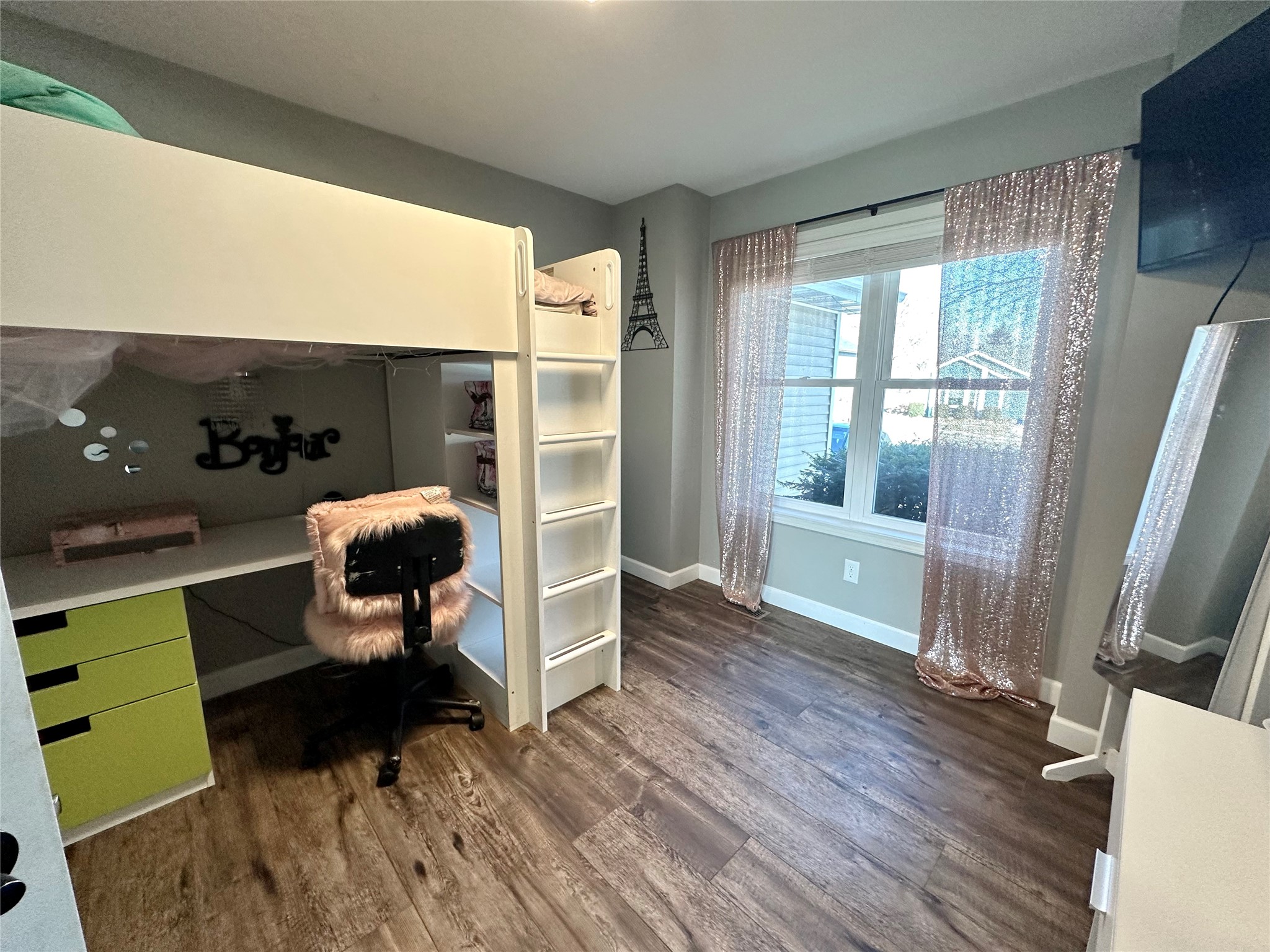 1609 S 12th Avenue E Property Photo 10