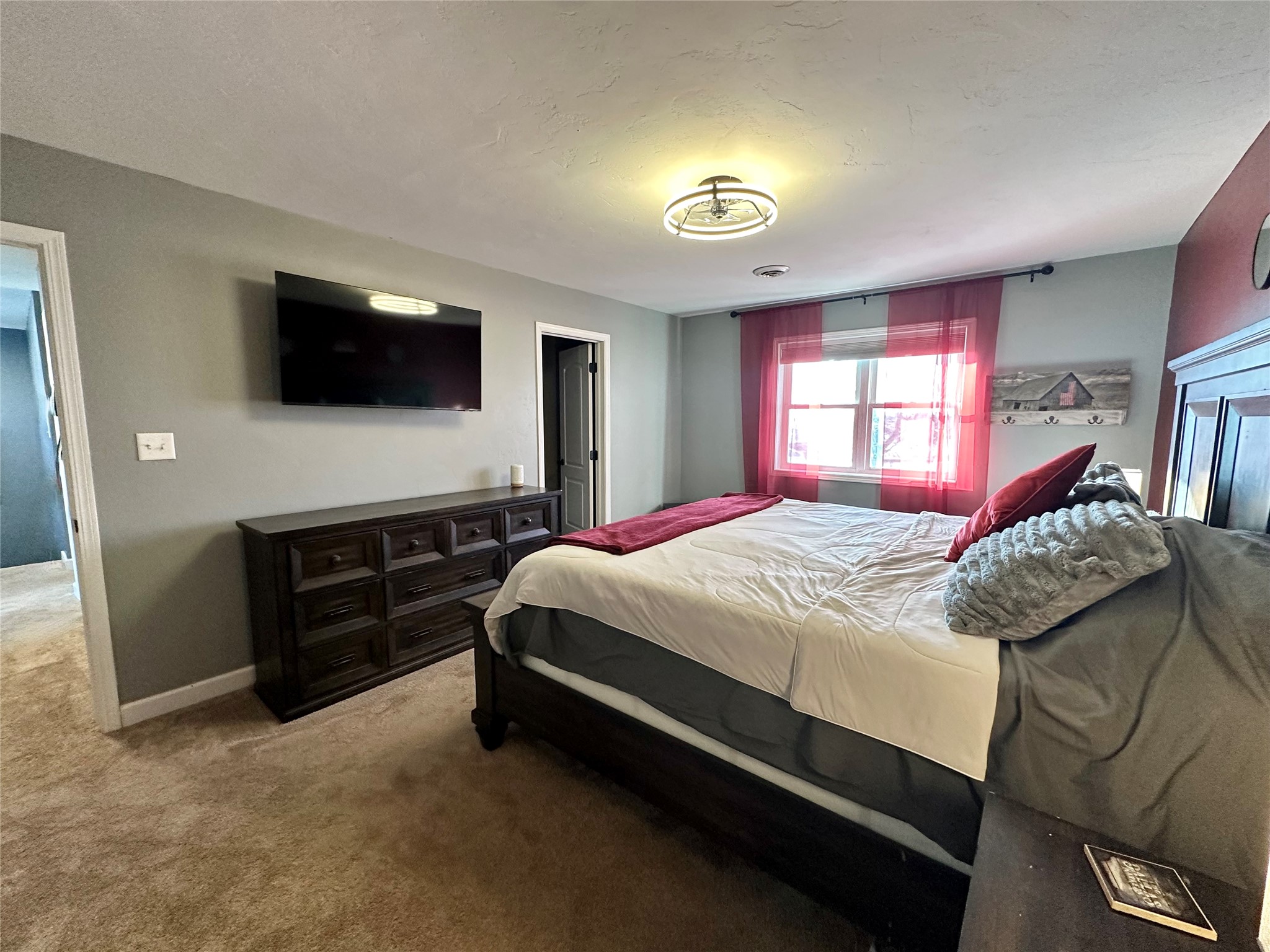 1609 S 12th Avenue E Property Photo 19
