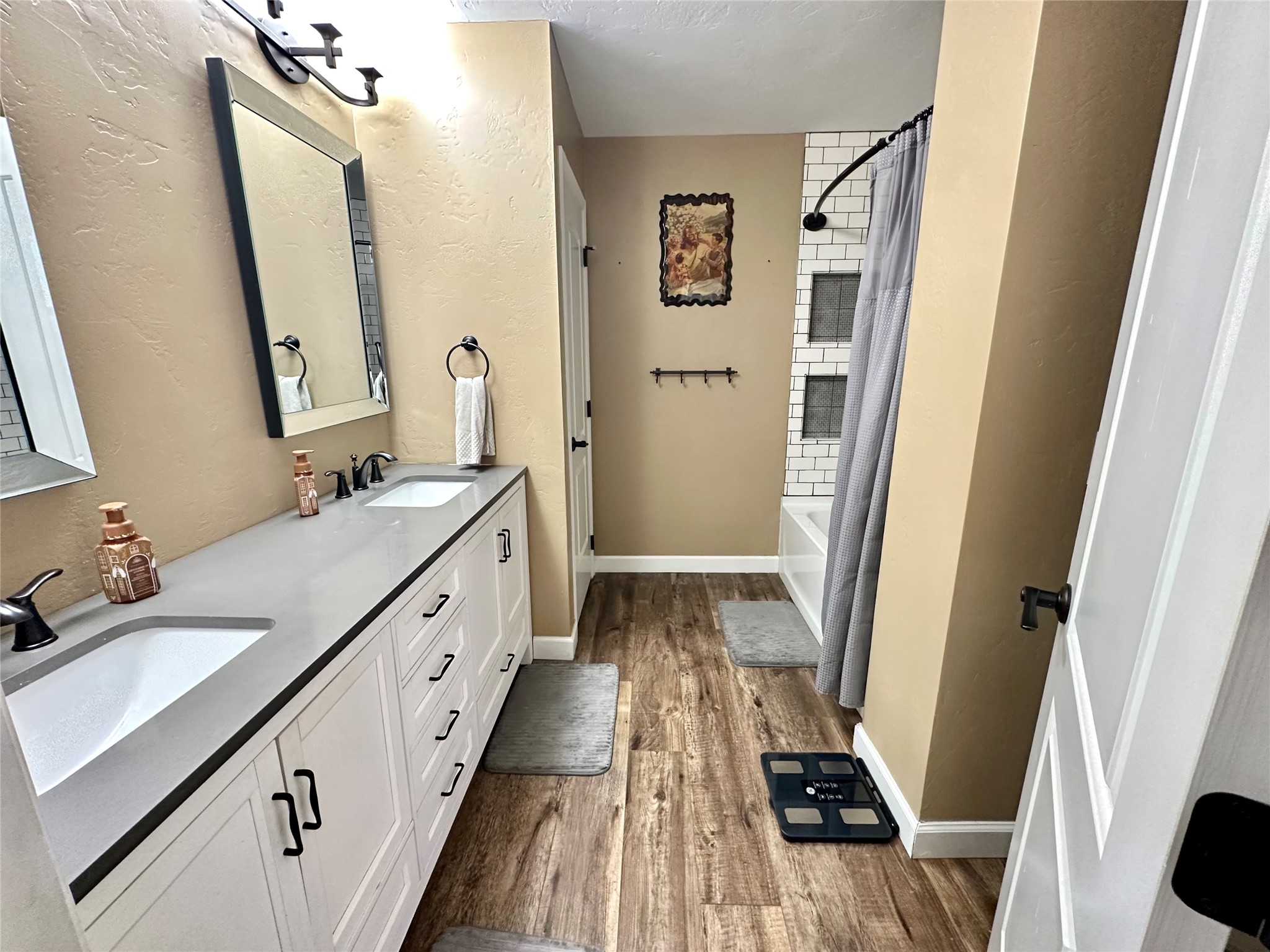 1609 S 12th Avenue E Property Photo 21