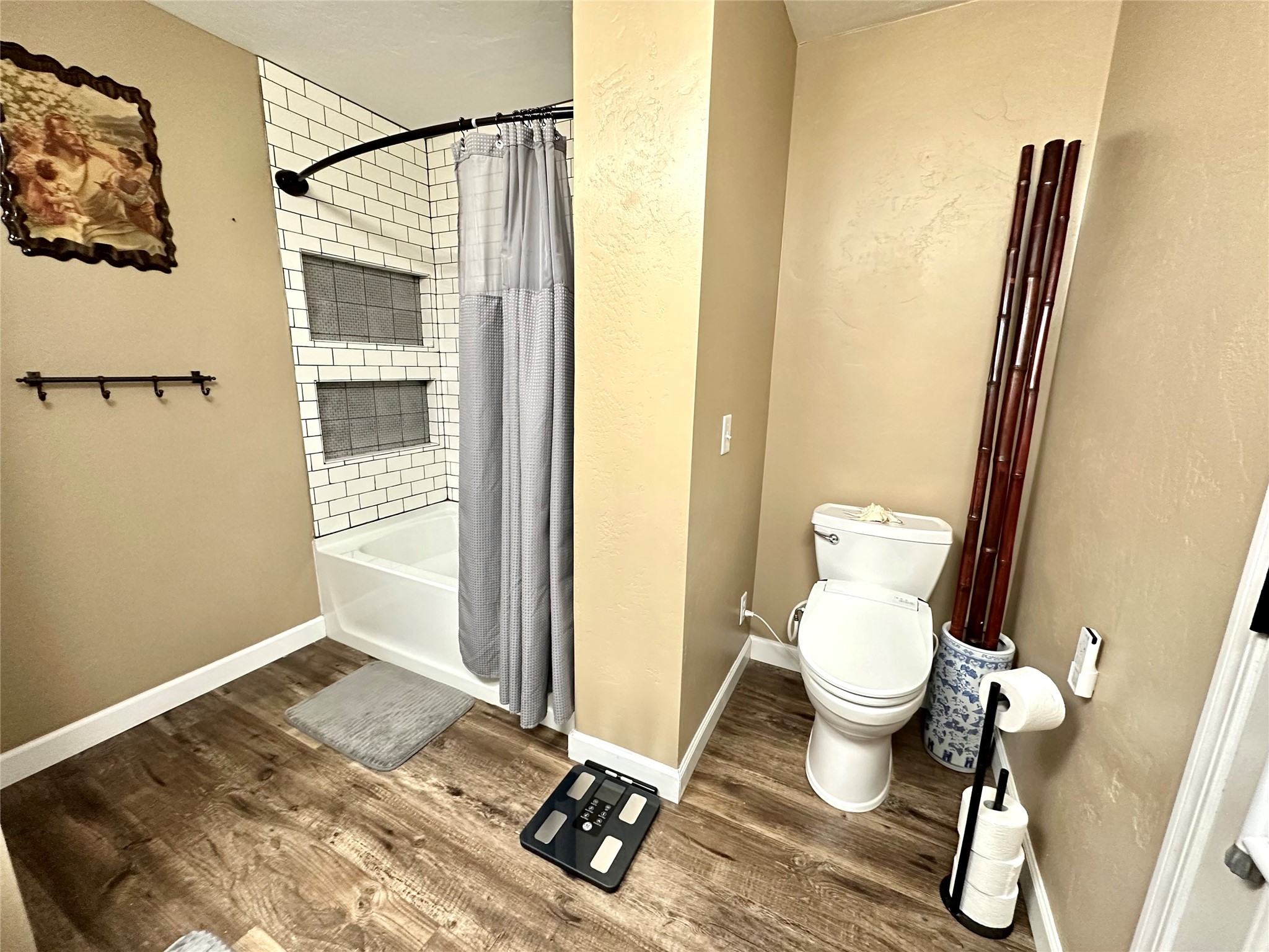 1609 S 12th Avenue E Property Photo 23
