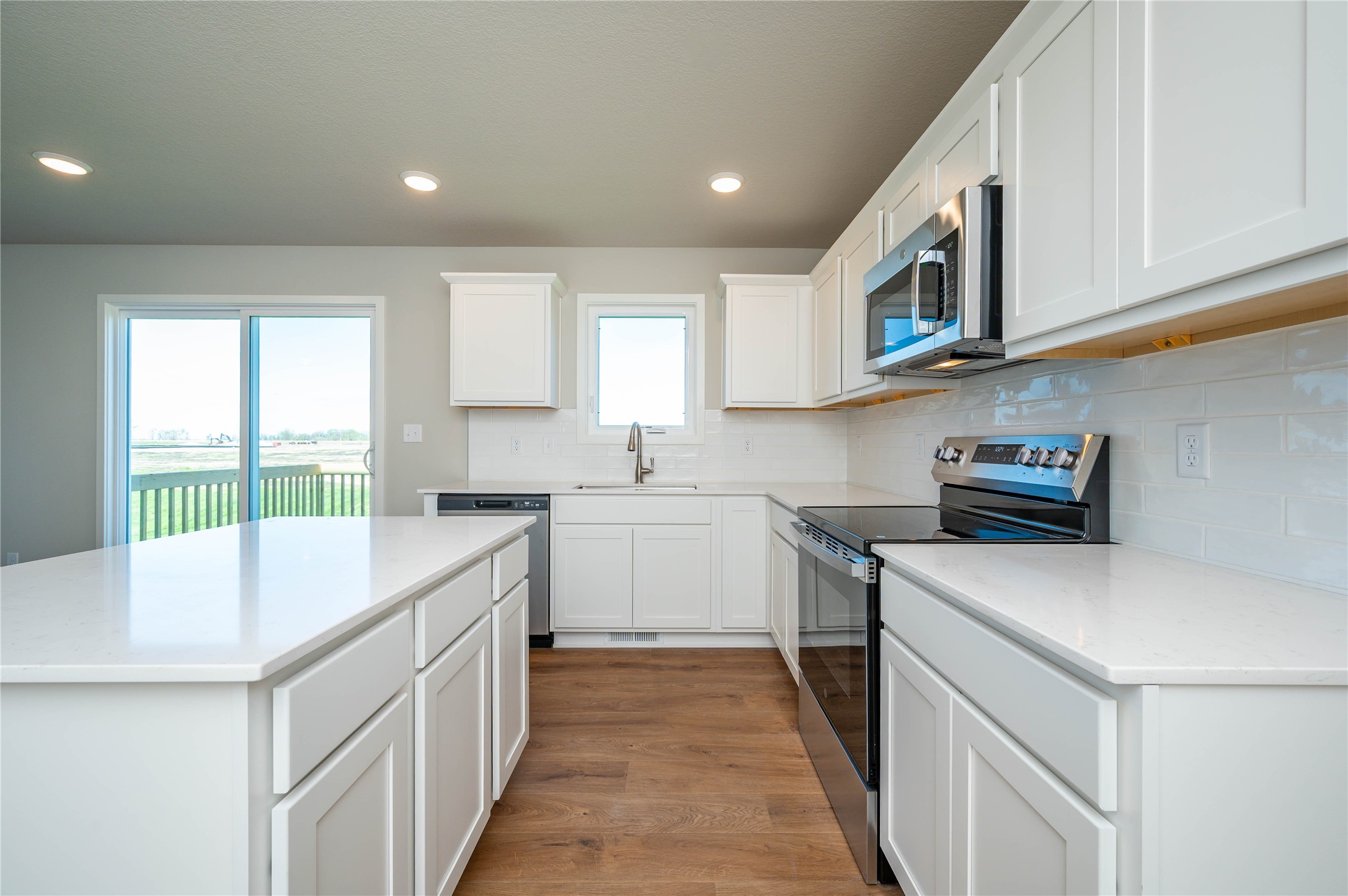 1465 Locust Street Property Photo 6
