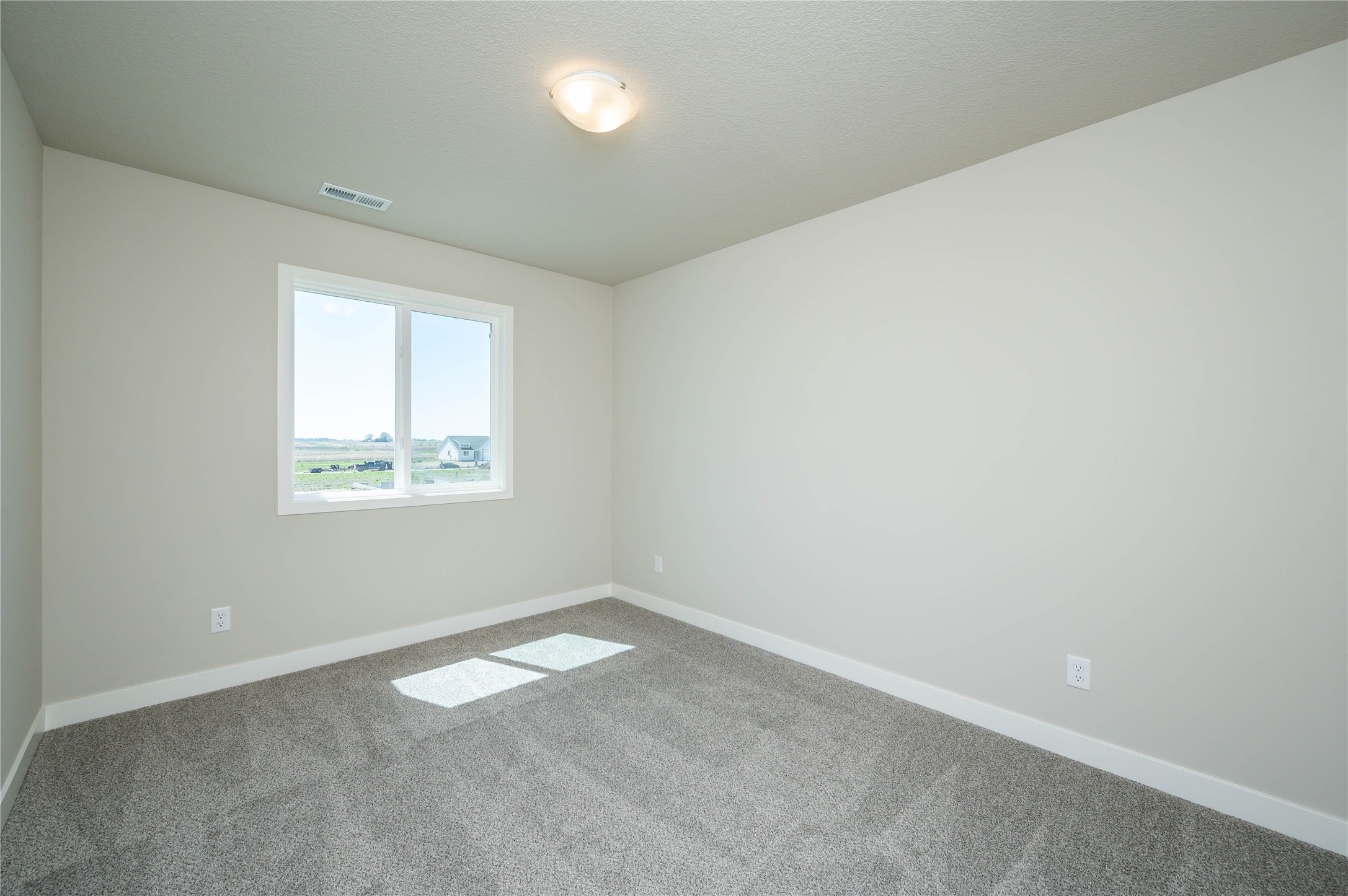 1465 Locust Street Property Photo 13