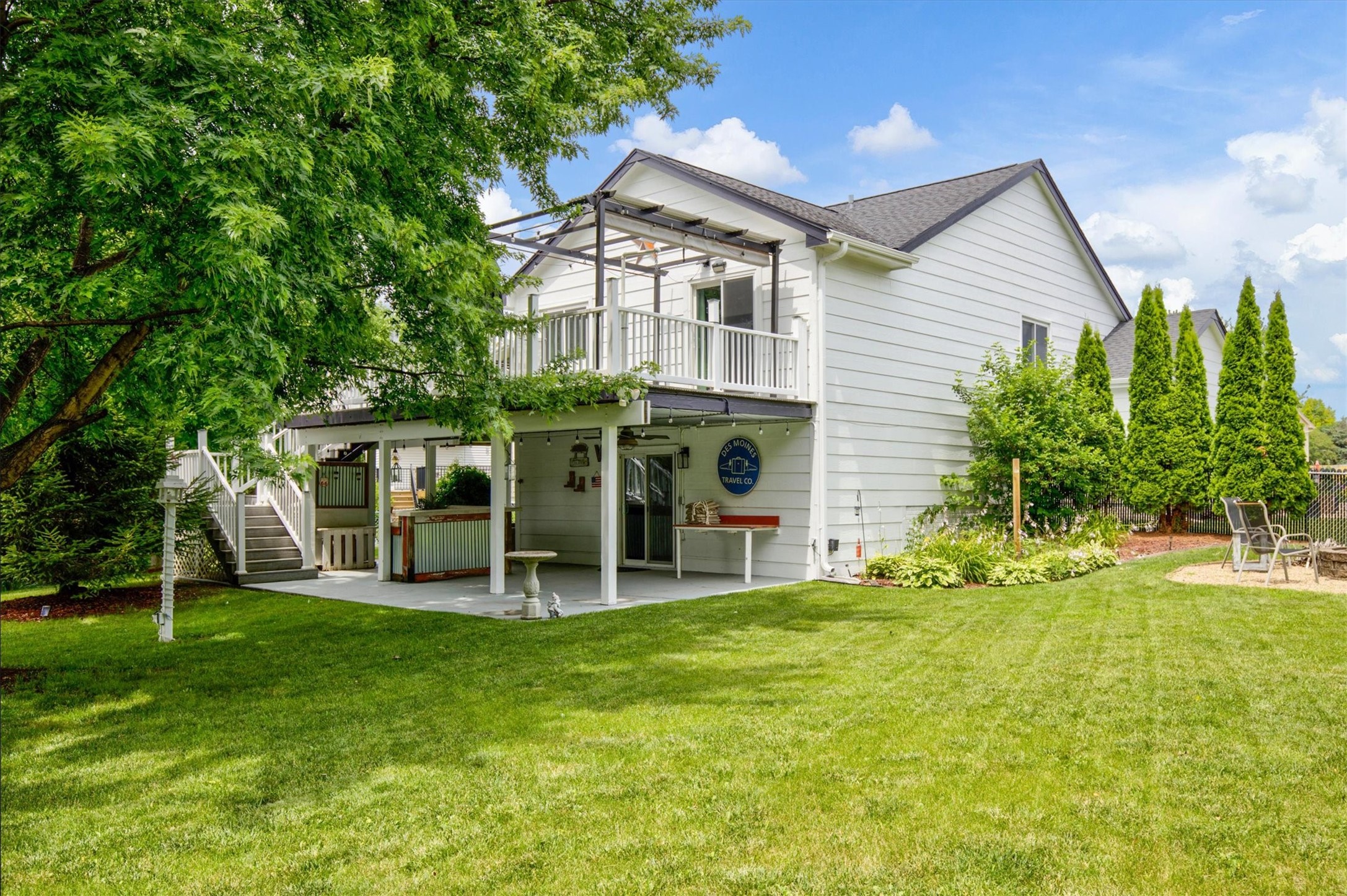 5304 Brookview Drive Property Photo 1