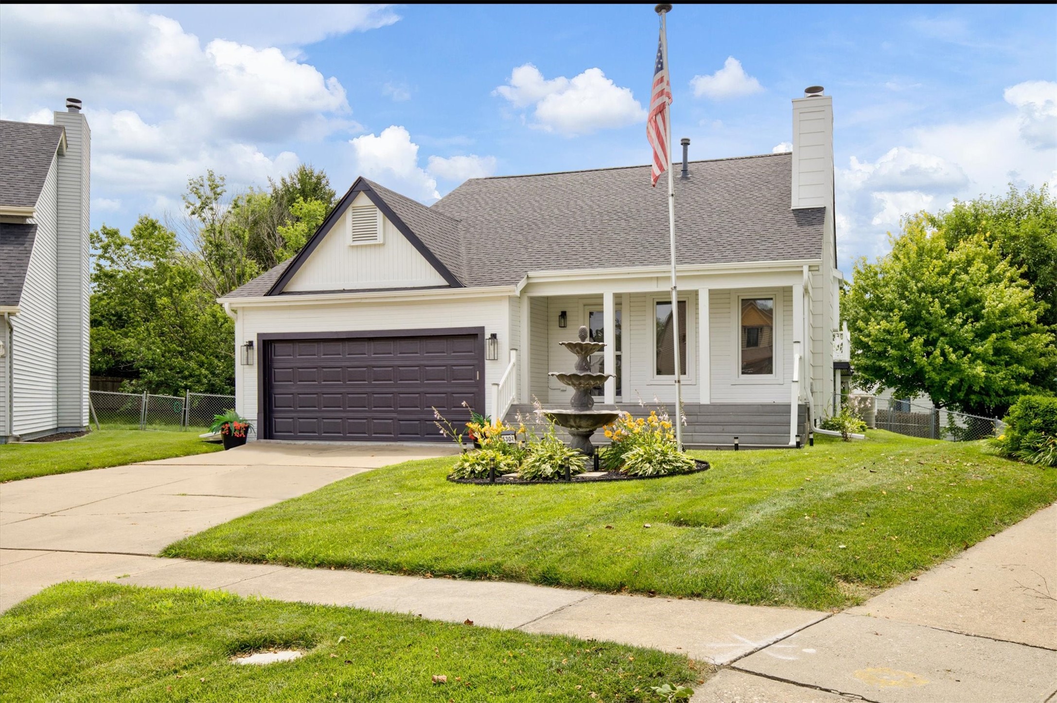 5304 Brookview Drive Property Photo 3