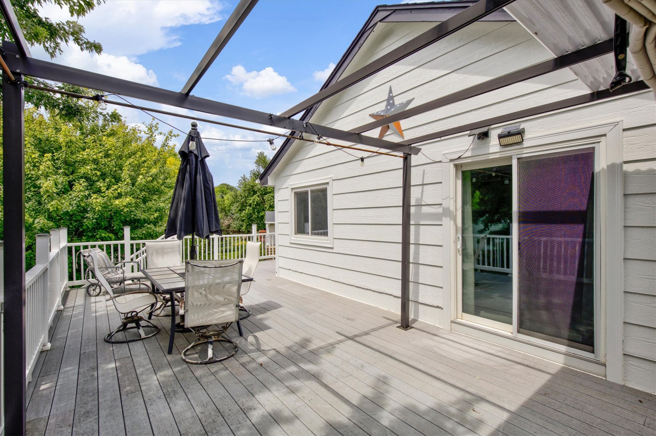 5304 Brookview Drive Property Photo 17