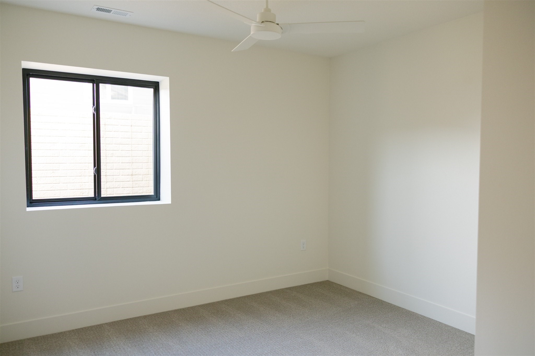 288 S Marigold Avenue Property Photo 24